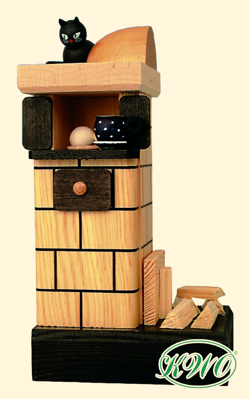Kachelofen natur mit Holz, Räuchermann
