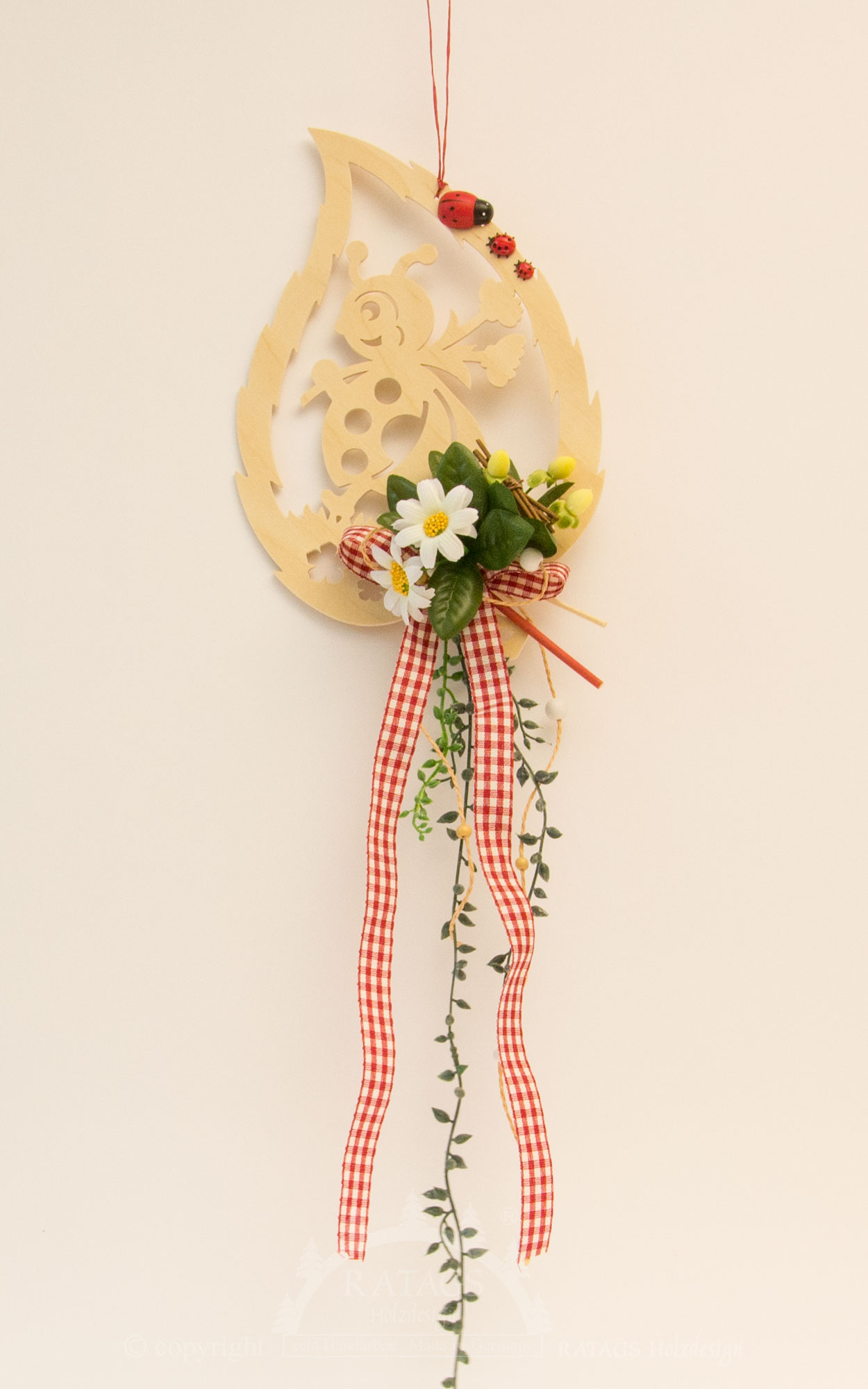 Window decoration ladybird natural, floral