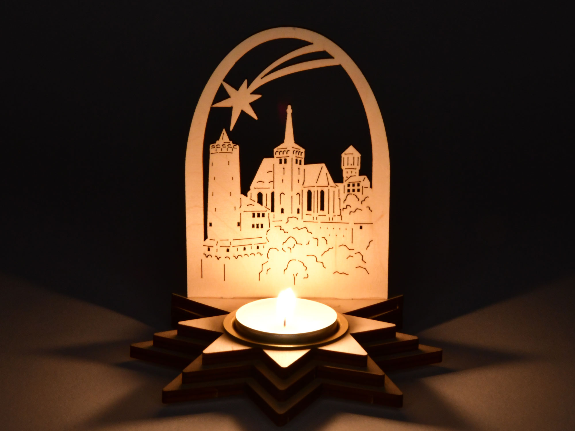 Shadow play, Bautzen with star