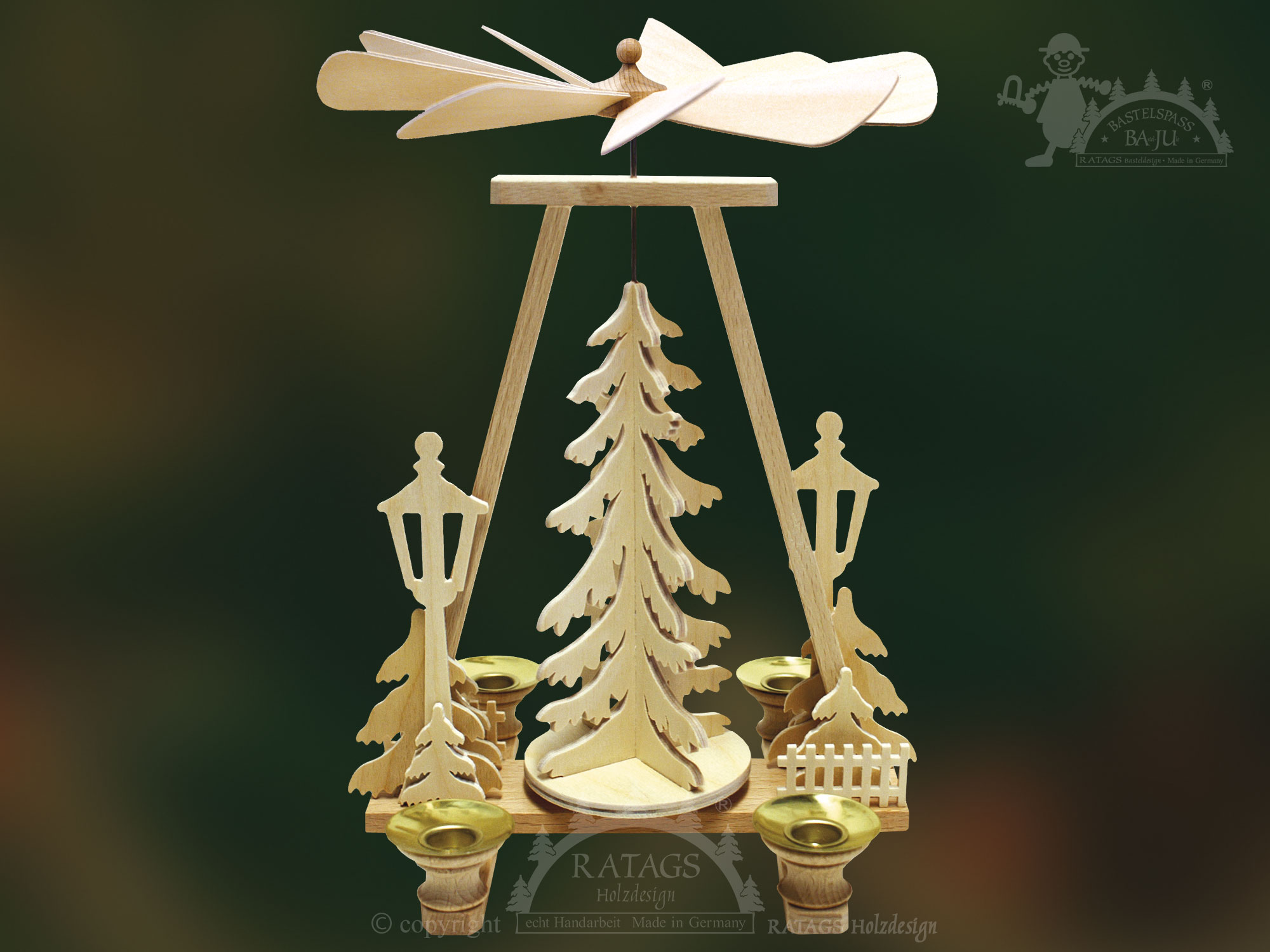 Craft set, trapezoidal pyramid, centre tree, sawn