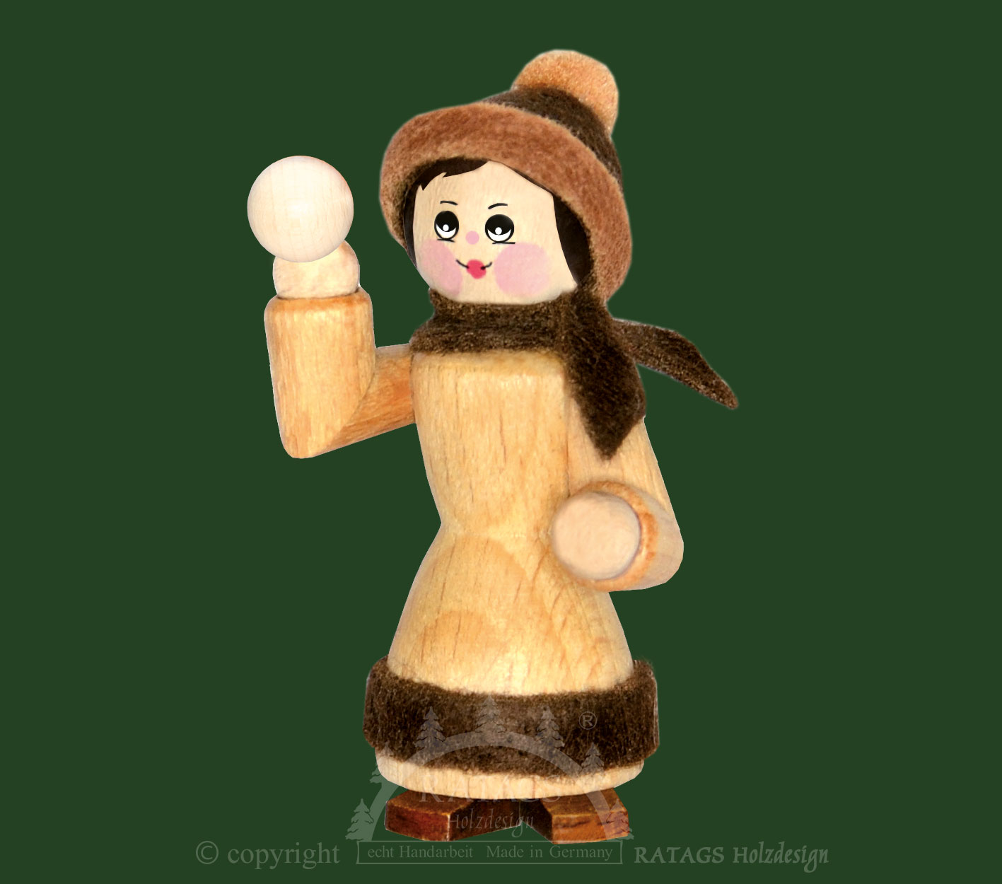 Figure, snowball thrower, natural