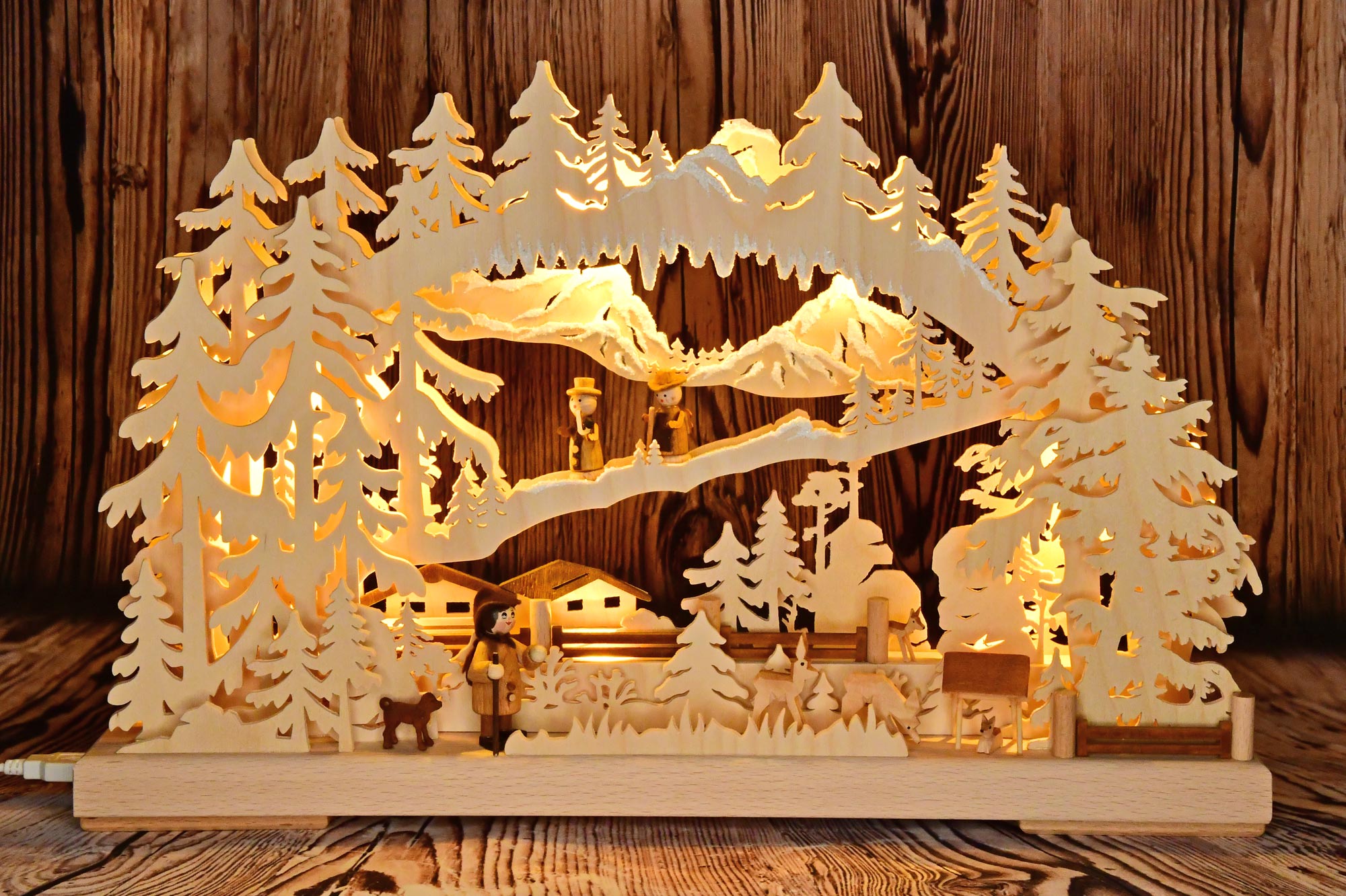 3D candle arch, small, mountain meadow, hoarfrost