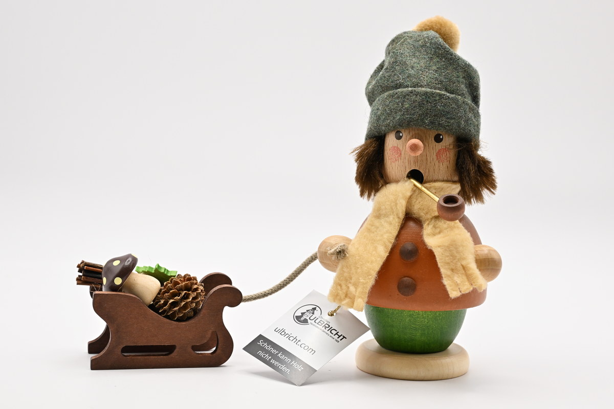 Räuchermänner Bub mit Schlitten 14,0 cm