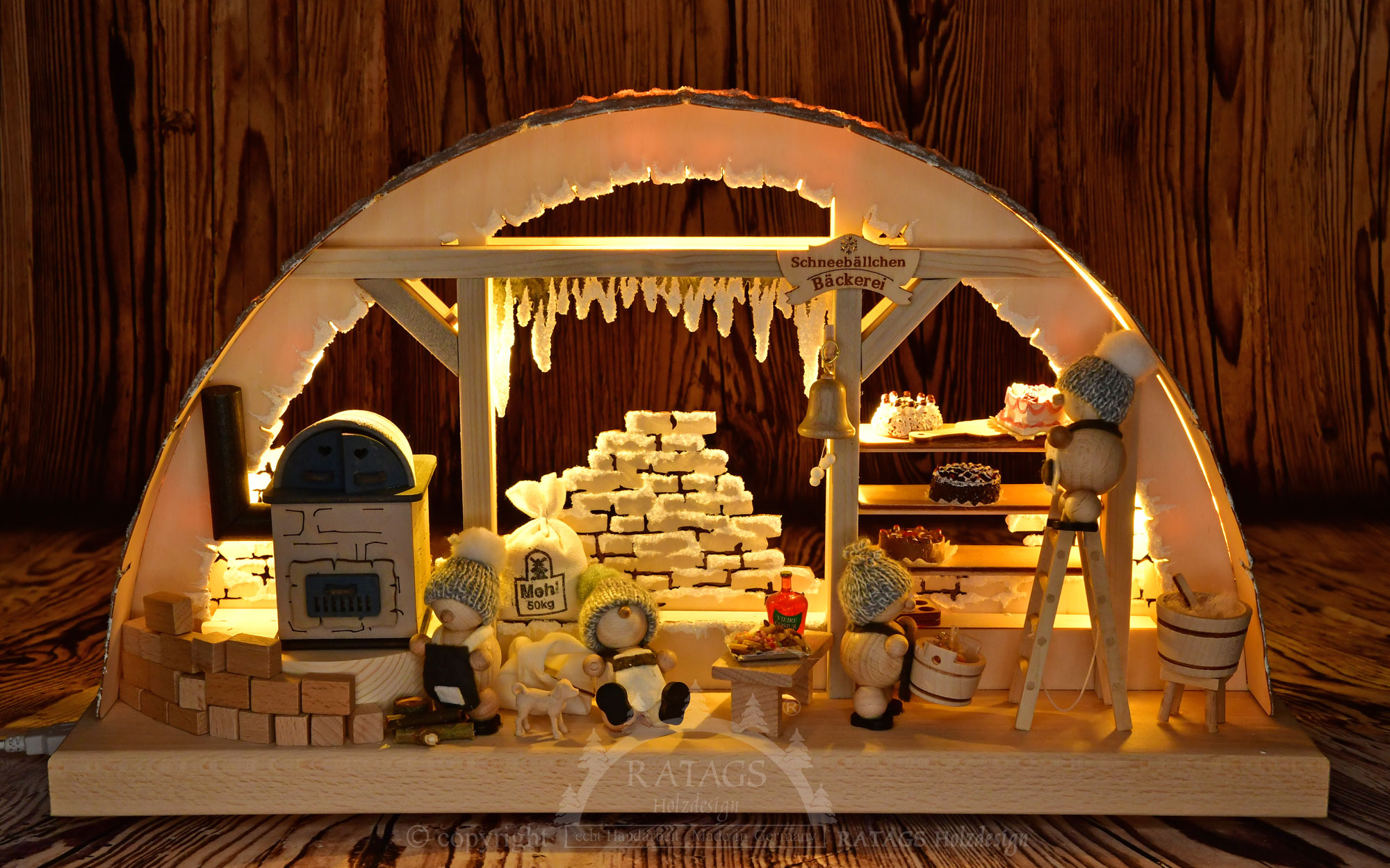 Small 3D candle arch, snow globes, hoarfrost