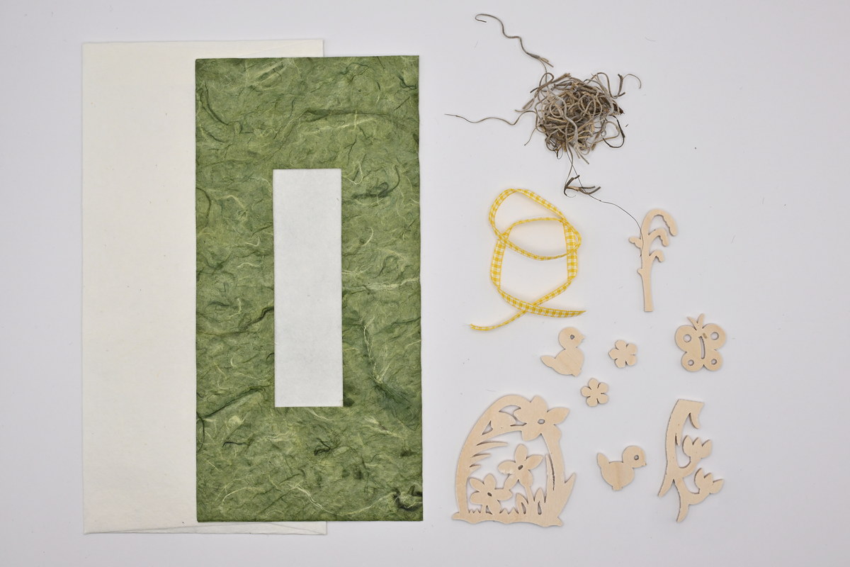 Kort, grönt, med tillbehör