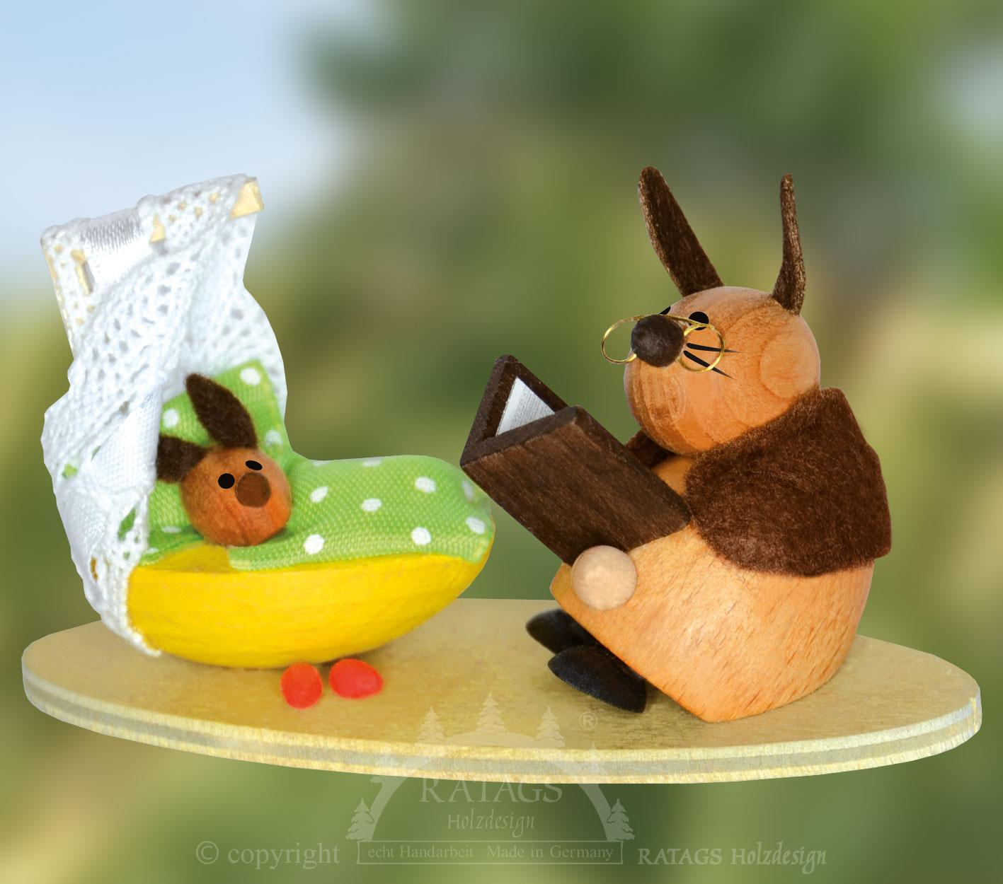 Hasenopa – storyteller, baby in