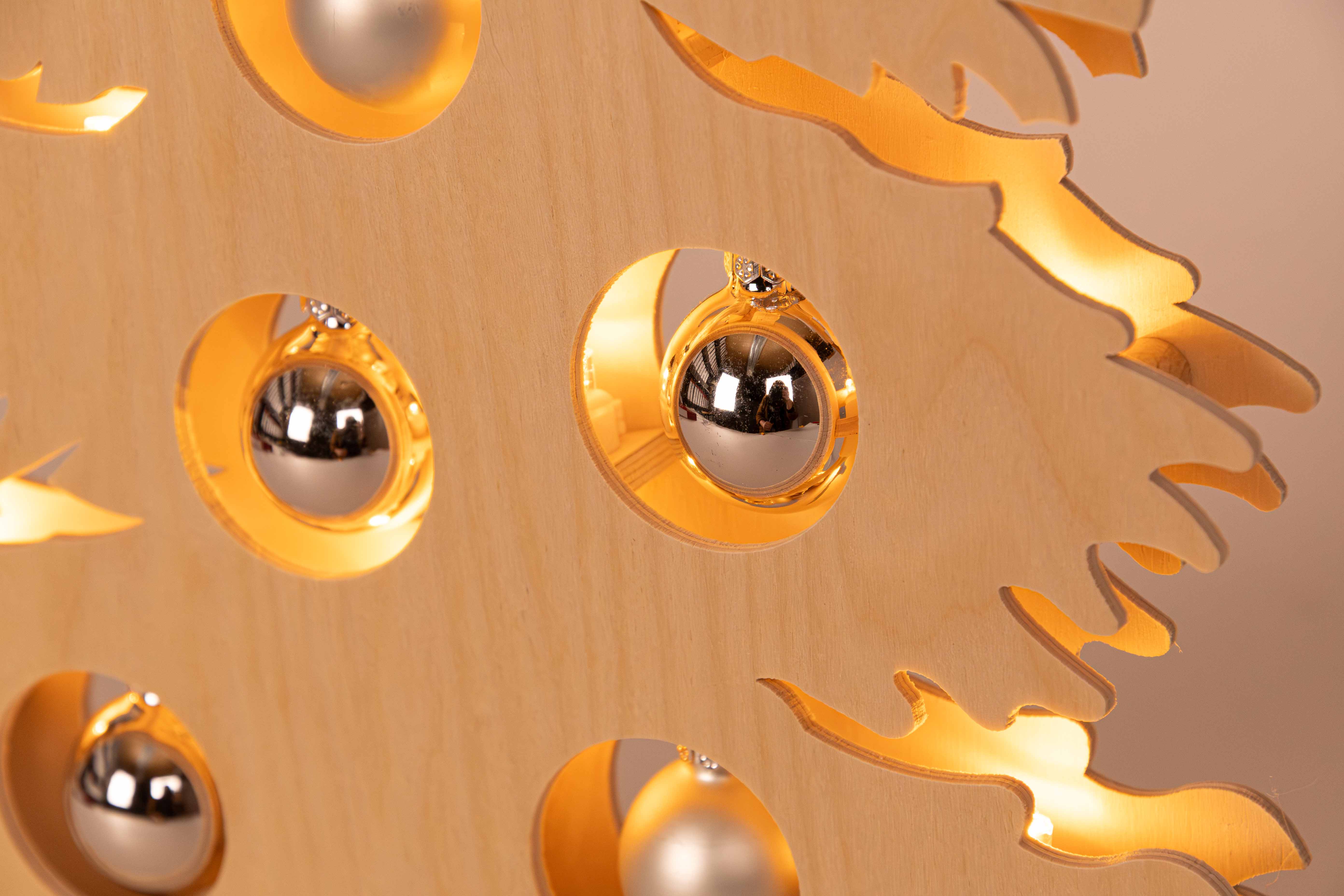 Sapin petit, naturel, boules argentées, USB intégré