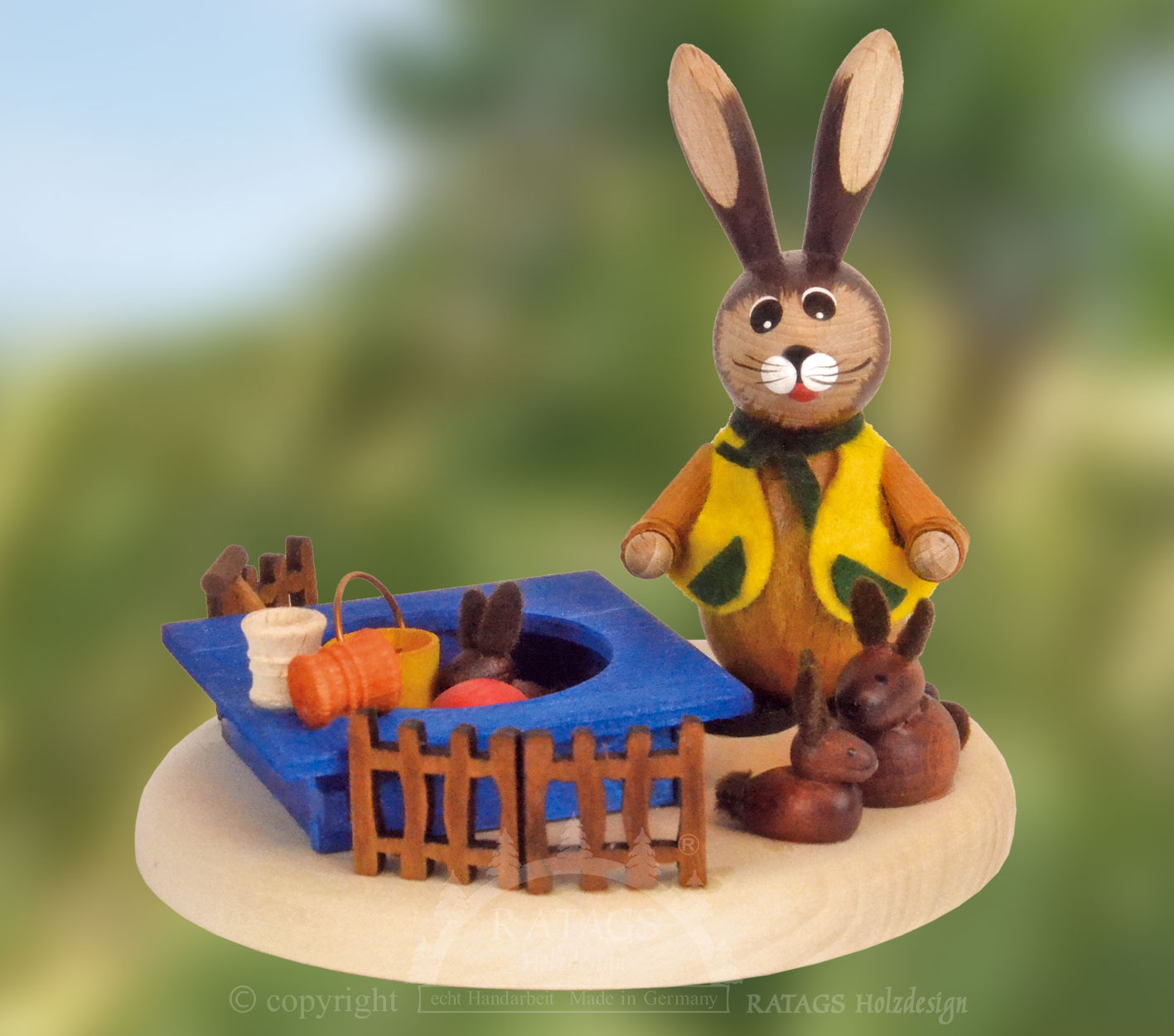 Hasenspielplatz mit Sandkasten