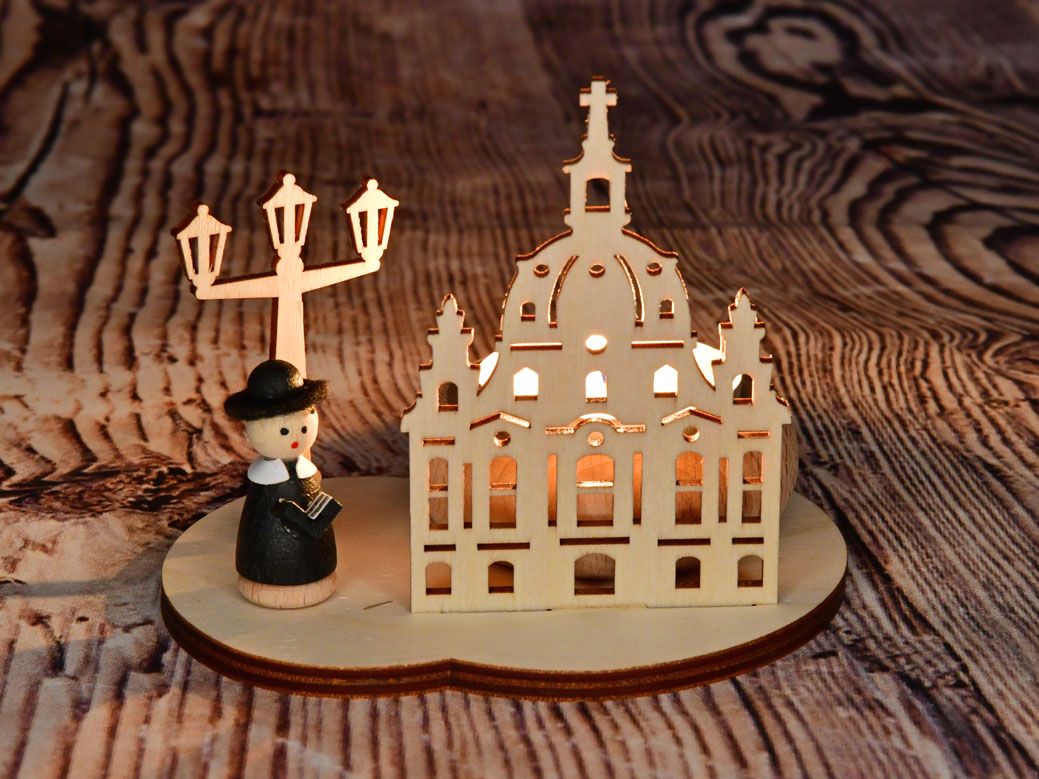 Schattenspiel, Frauenkirche Dresden, Kurrendefigur