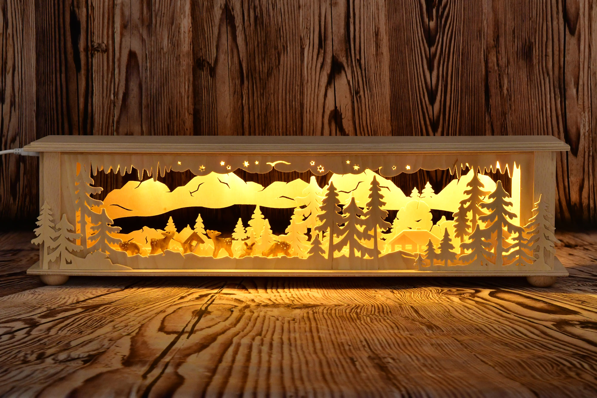 Small room light, forest, feeding trough 5 carved deer