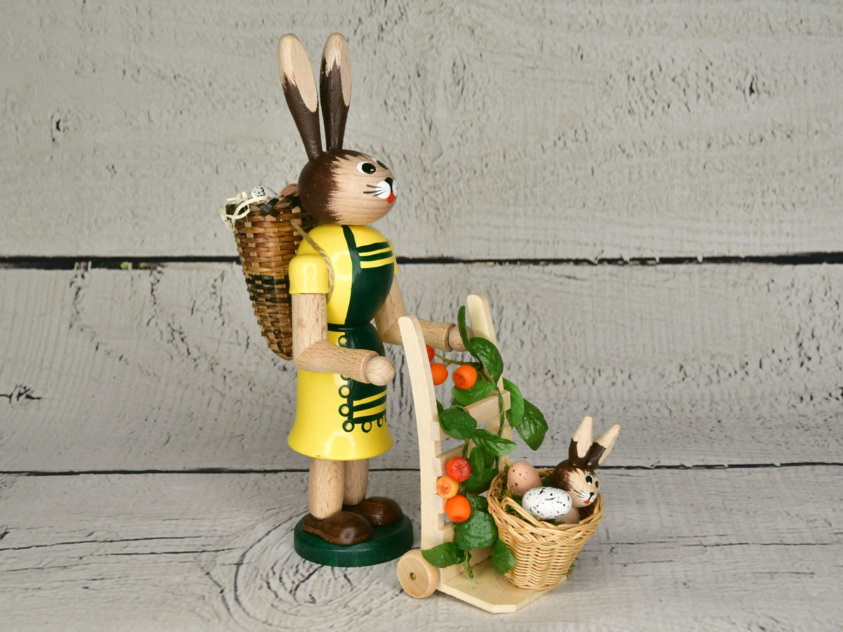 Osterhäsin, Sackkarre mit Hasen Osterhäsin, Sackkarre mit Hasen