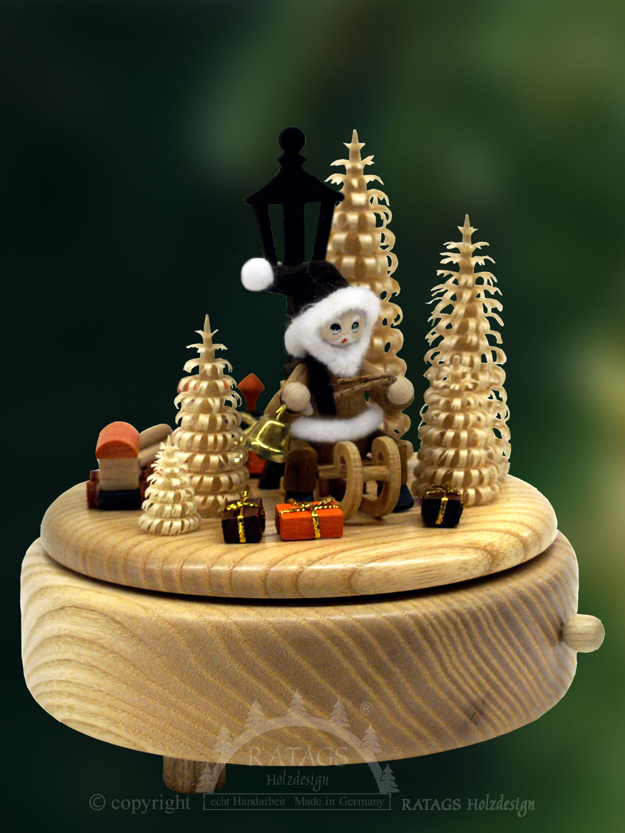 Music box, Father Christmas, lantern