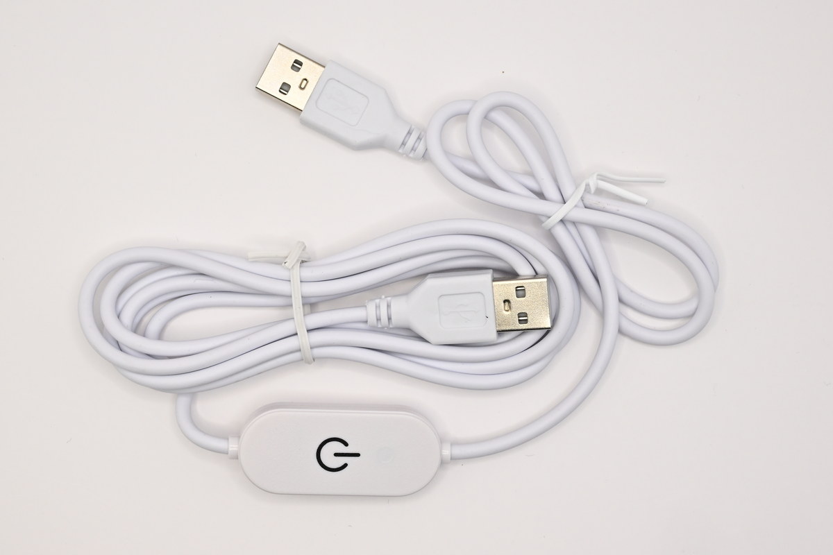USB 2.0 Zuleitung / Dimmfunktion