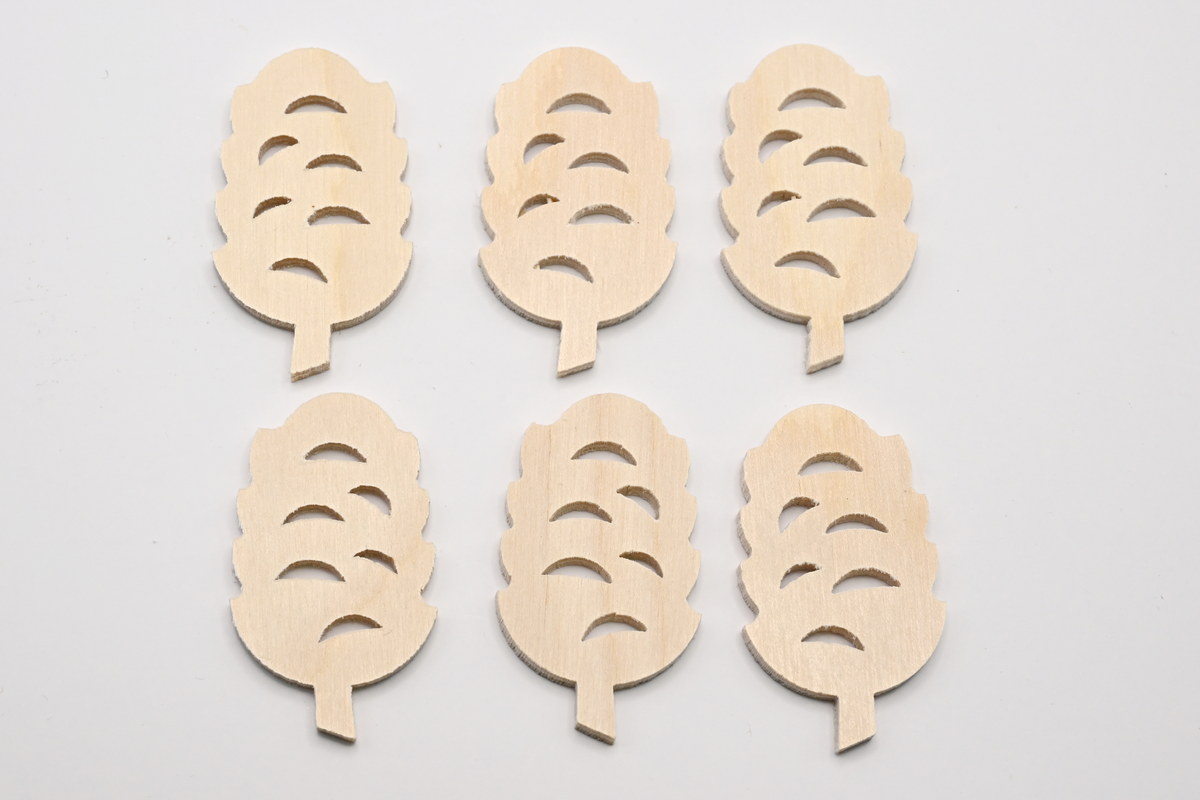 6er Set Zapfen, Höhe 4 cm
