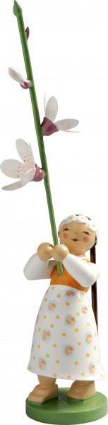 Mädchen mit Kirschblüte