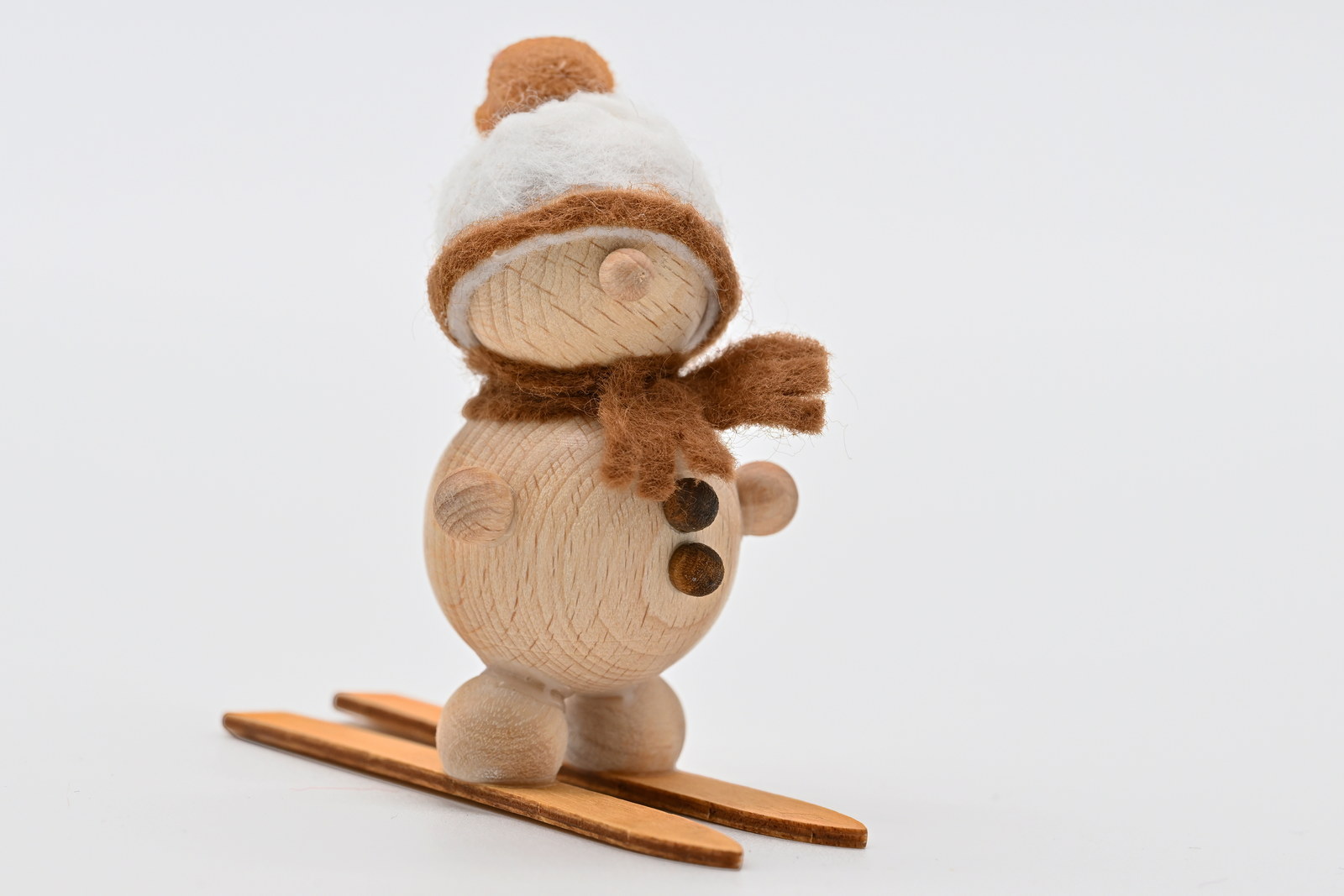 Schneemann auf Ski 6 cm