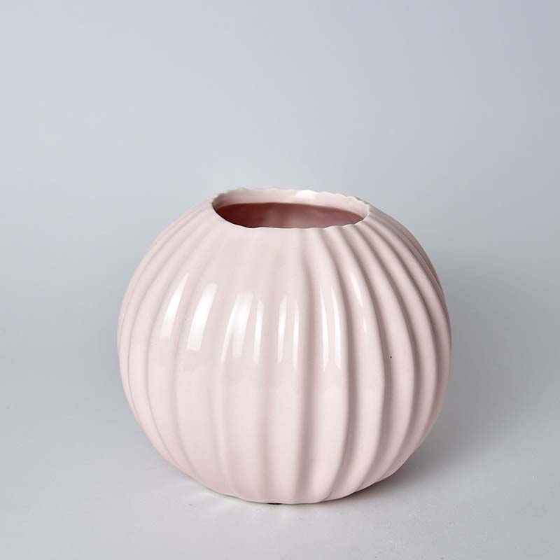 Spherical vase 15 cm pastel pink