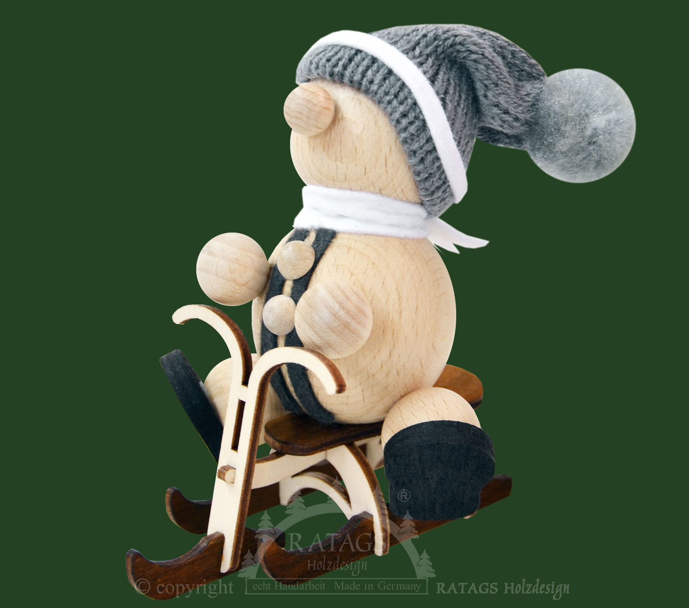 Schneemann auf Skibob