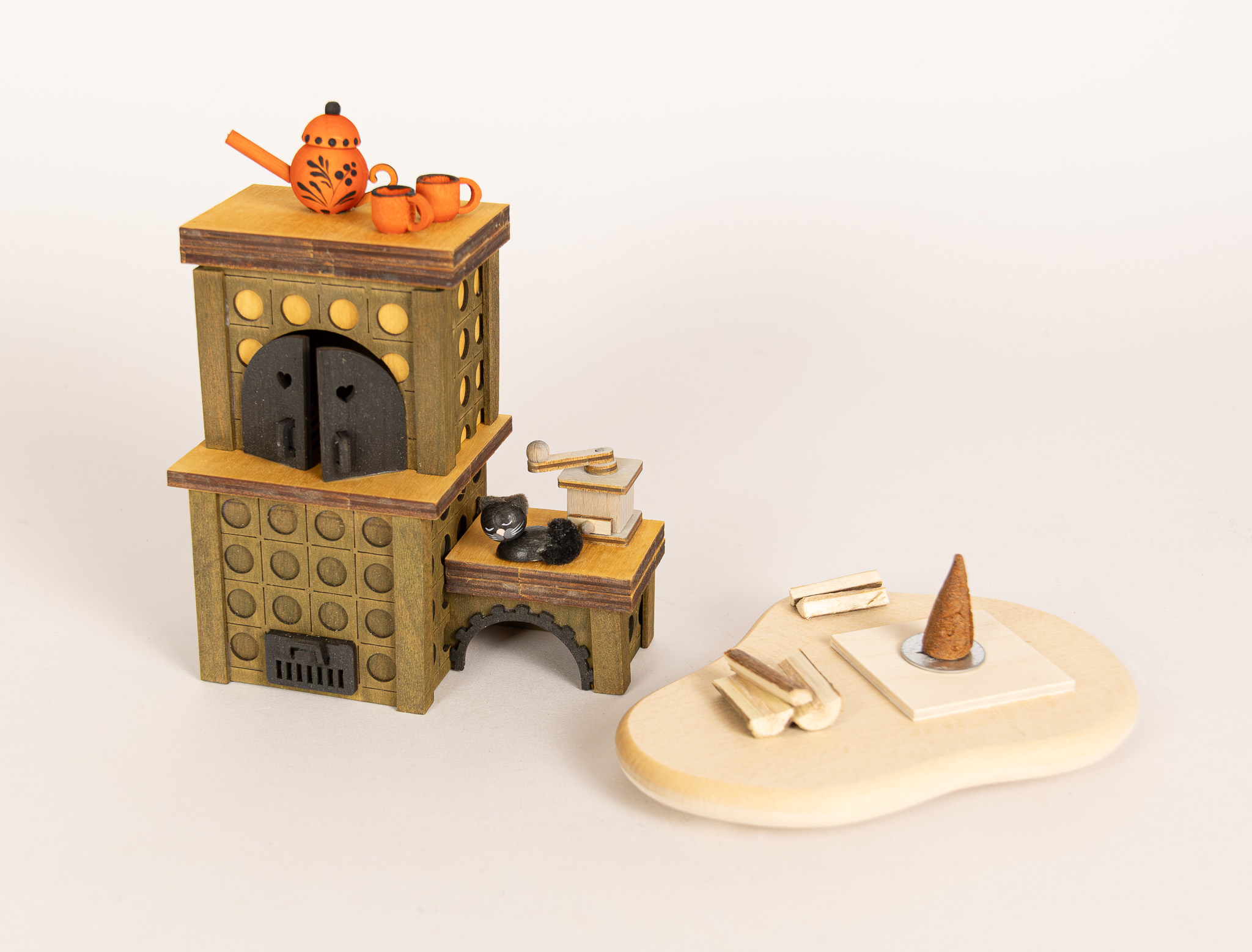 Stove, green, with stove bench and incense function