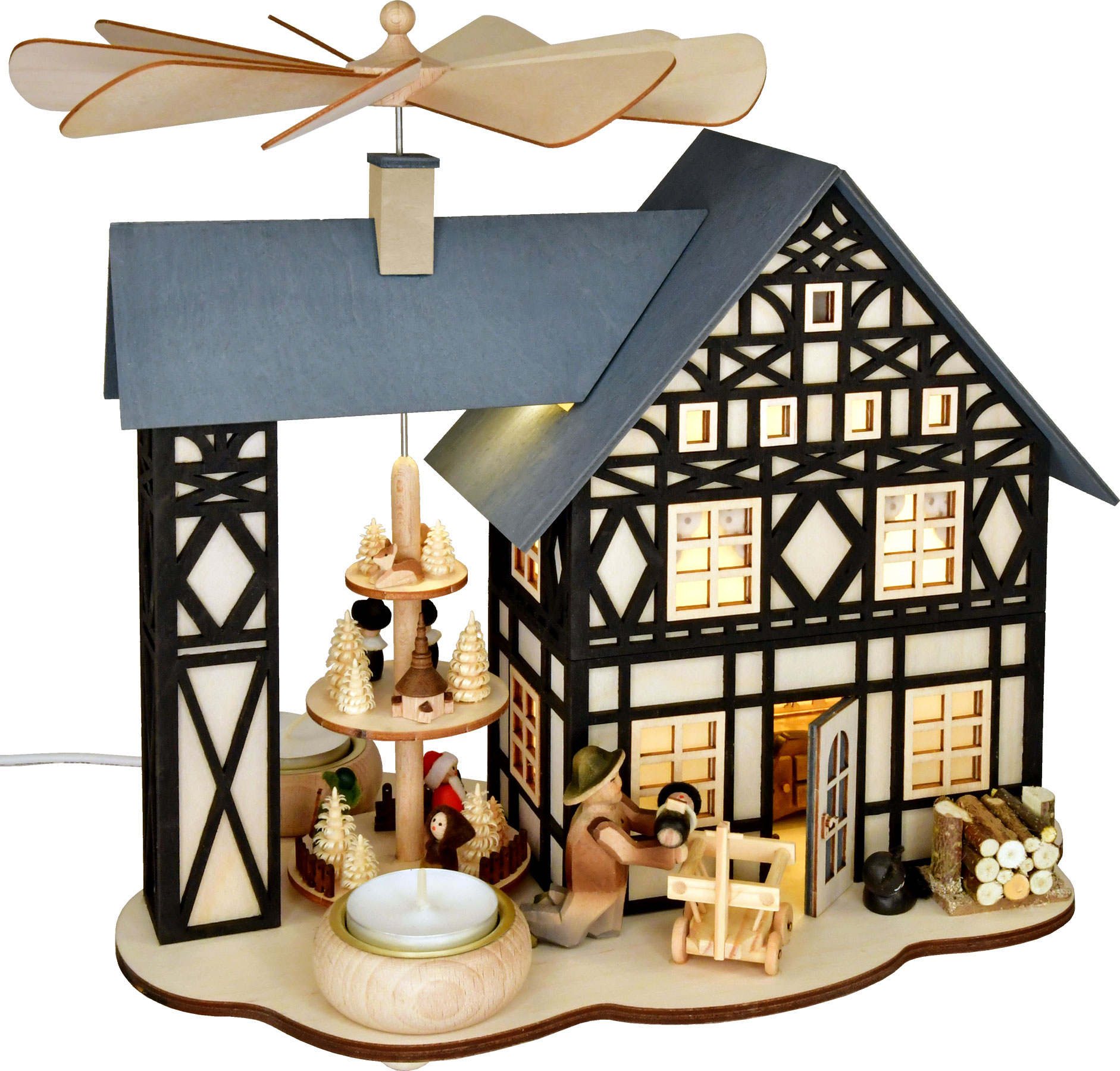 House pyramids, half-timbered houses, decorative delights