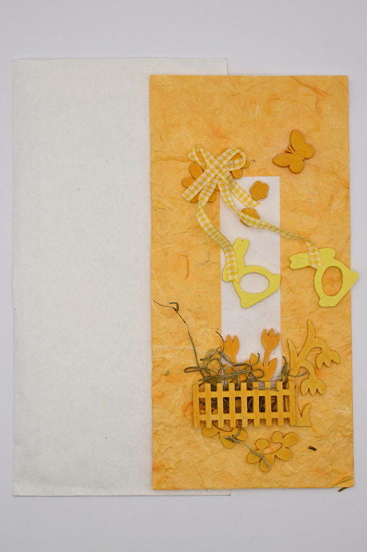 Card, yellow, with accessories