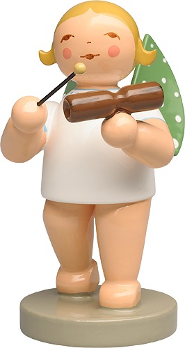 Engel mit Holzröhrentrommel blondes Haar