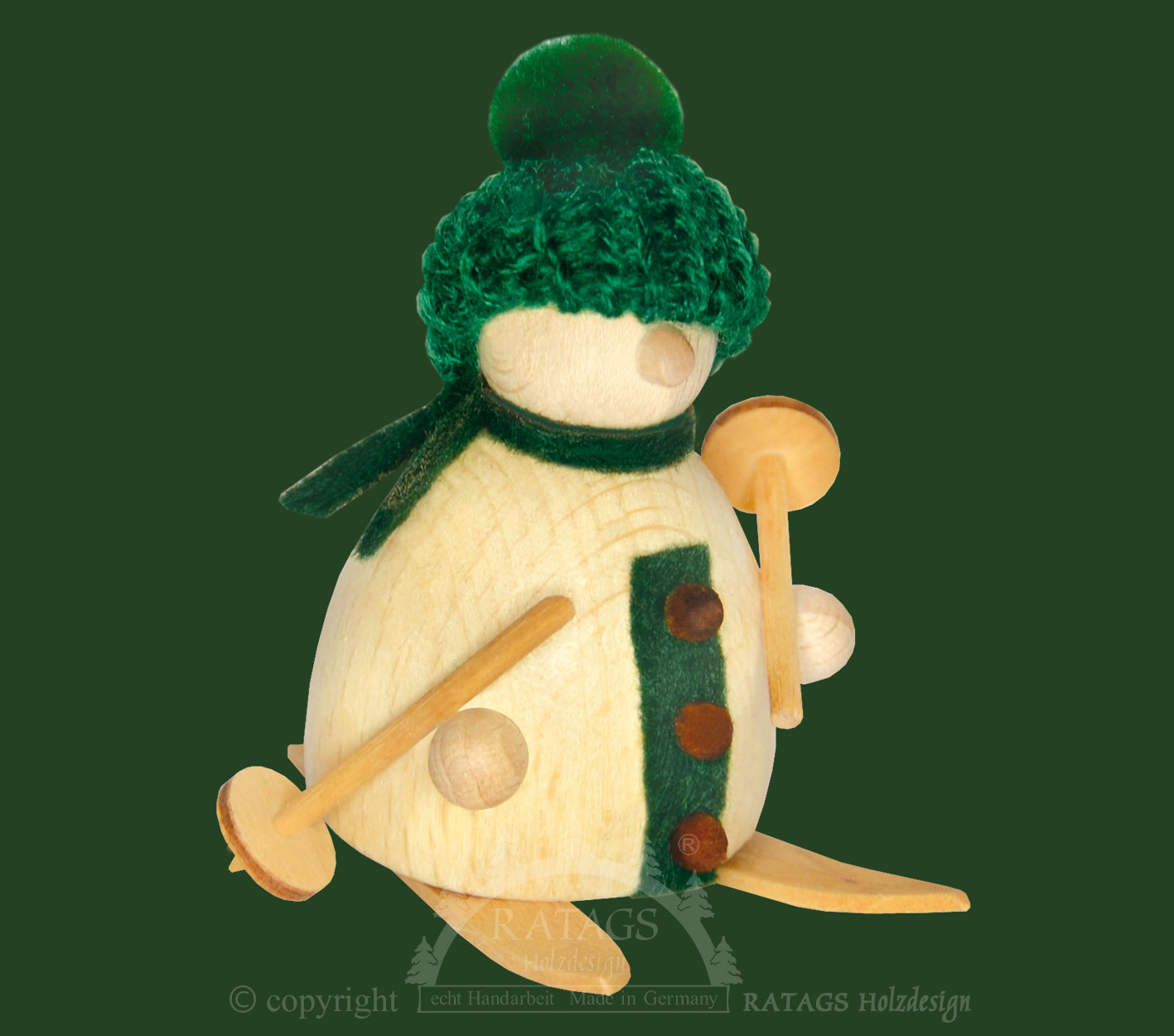 Snow-Molli, Junge Linie, on skis, green knitted hat