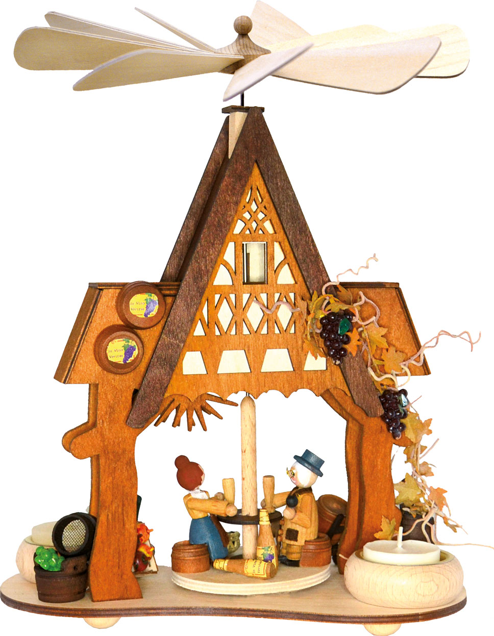 Half-timbered house pyramid, wine tavern