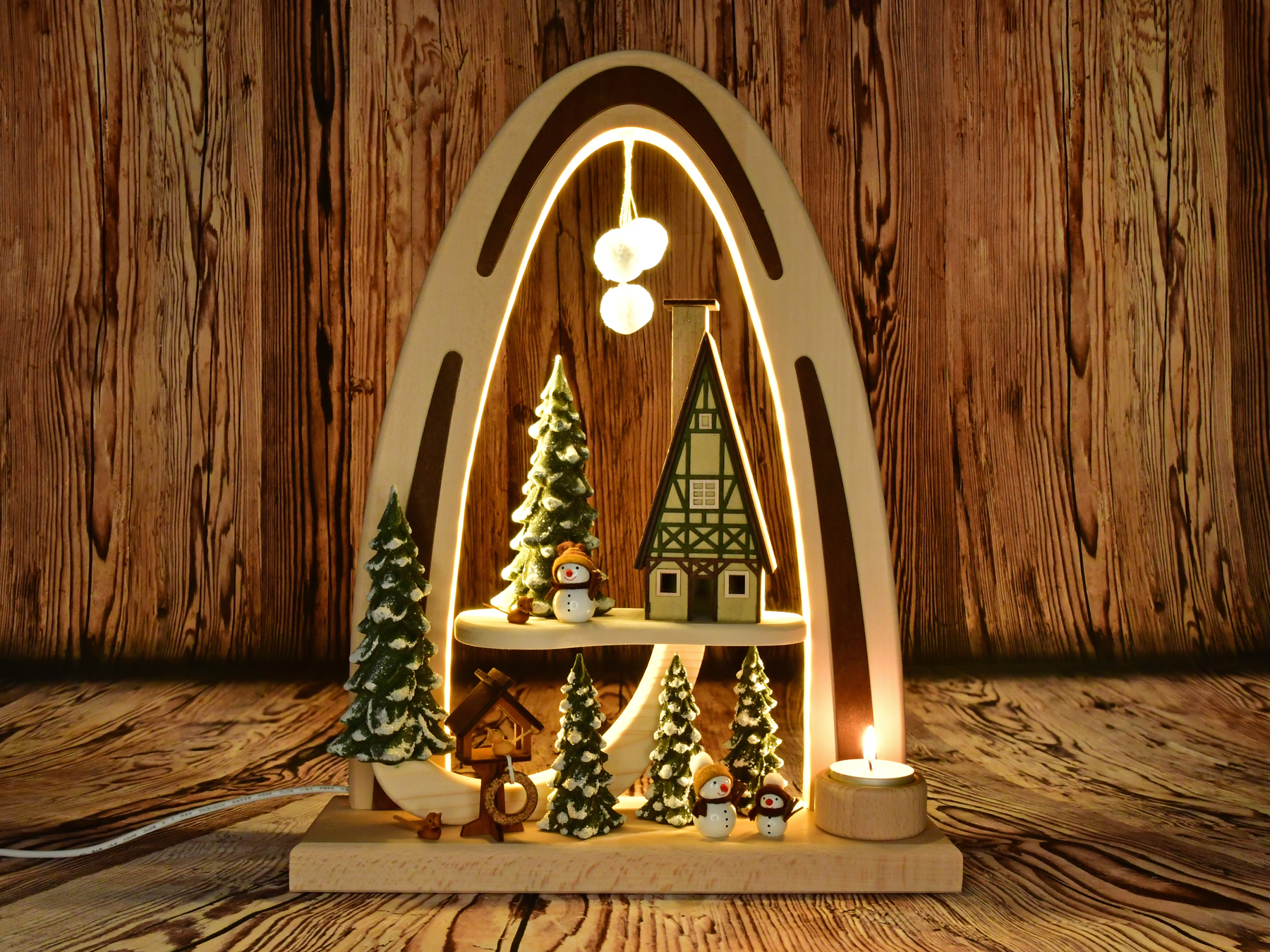 Solid wood arch, snowman fun