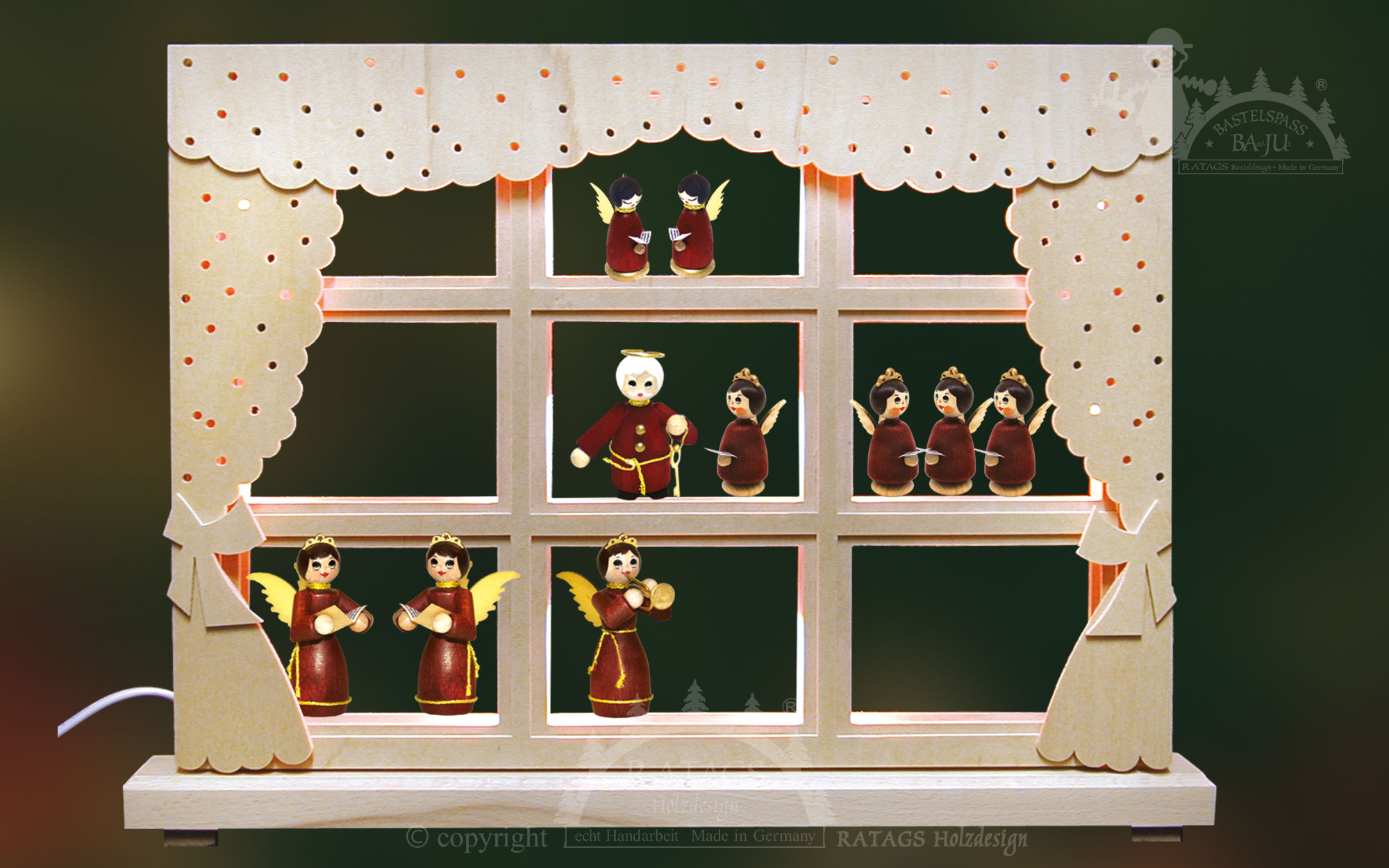 Lattice windows, electrically illuminated