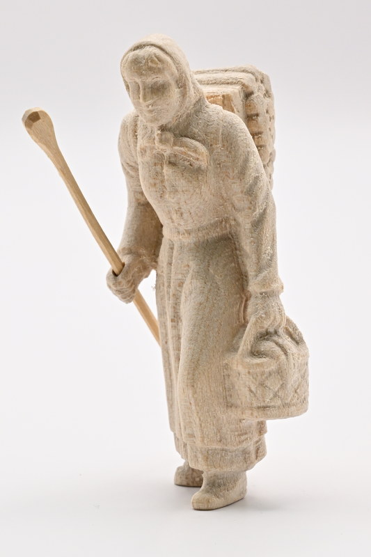 Mujer del bosque, cesta, bastón 70 mm