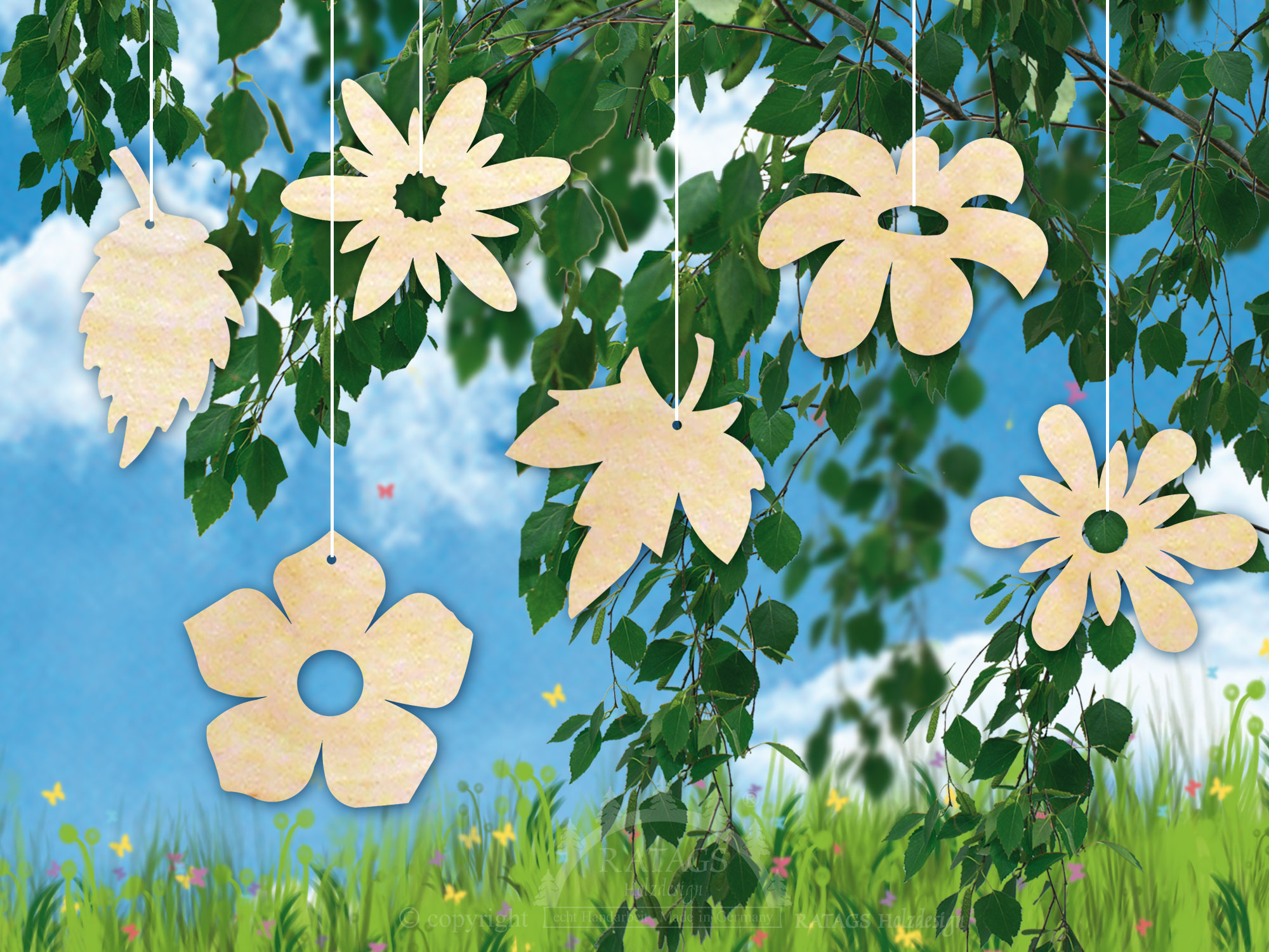 Tree decorations, flowers and leaves