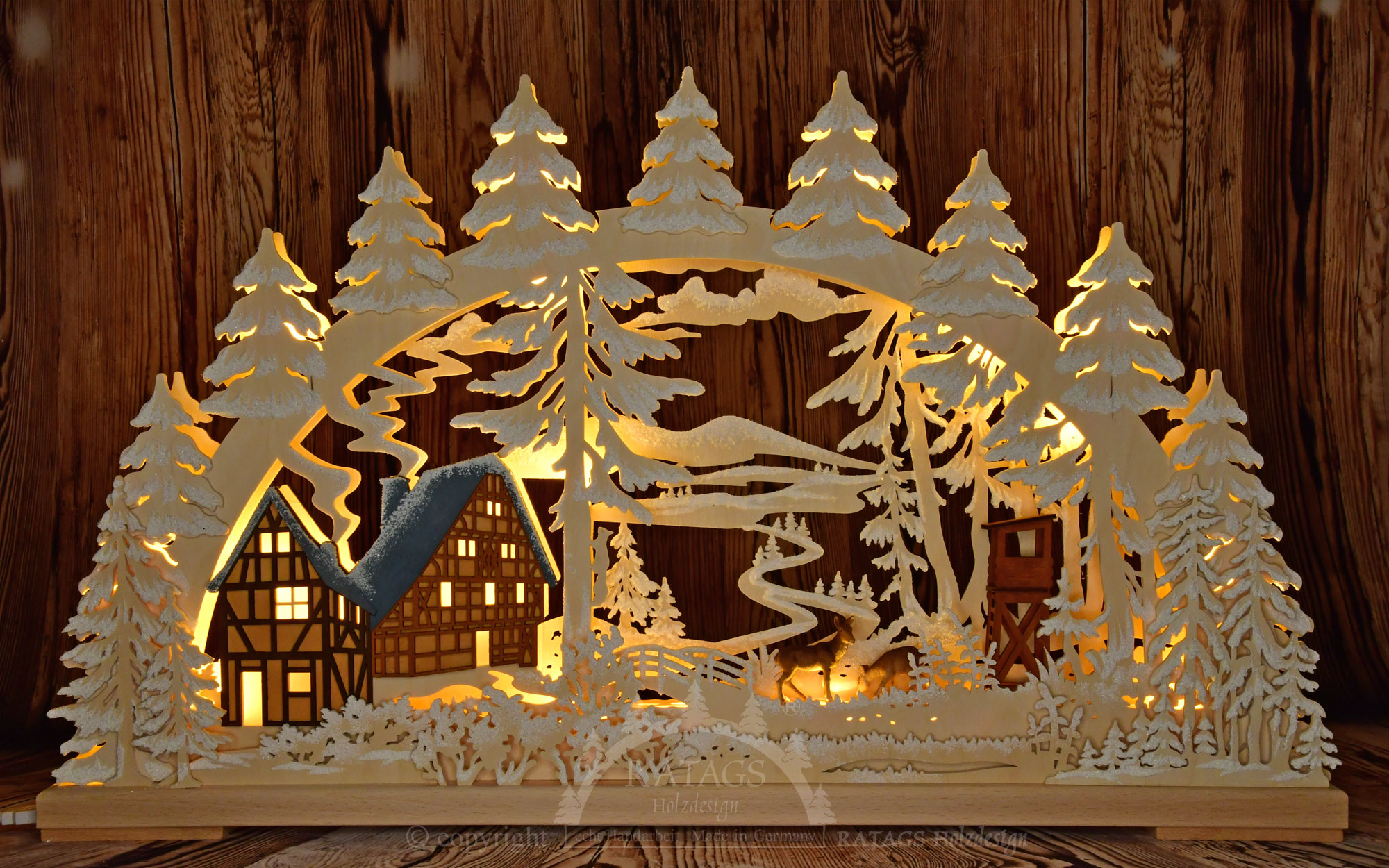 3D candle arch, large, Waldesruh, hoarfrost, 2 half-timbered houses, raised hide, 2 deer