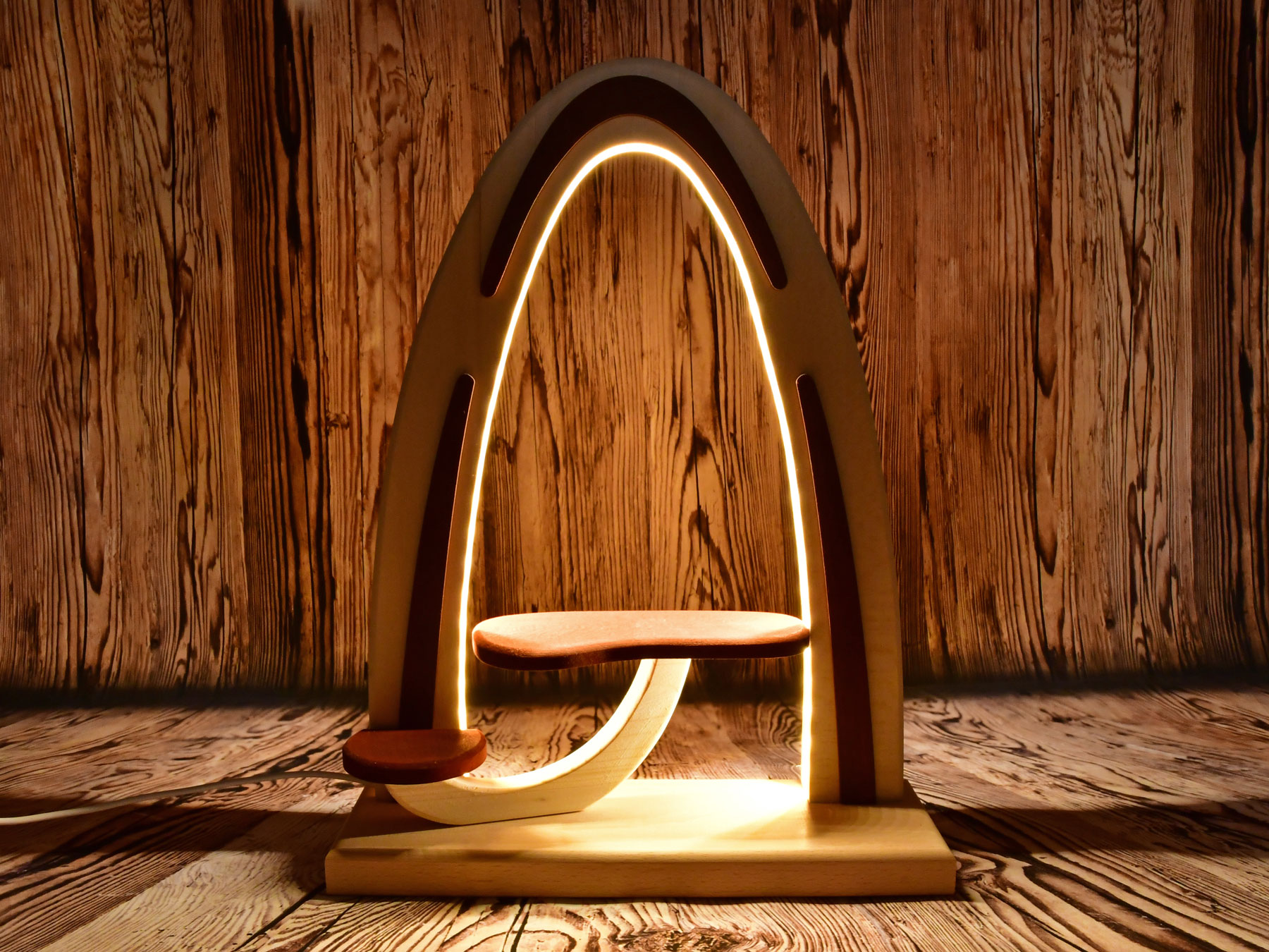 Solid wood arch, unassembled, red