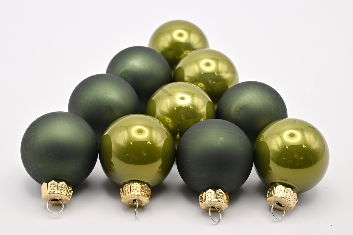 Glass ball, pine green, 30 mm, 18 pcs.