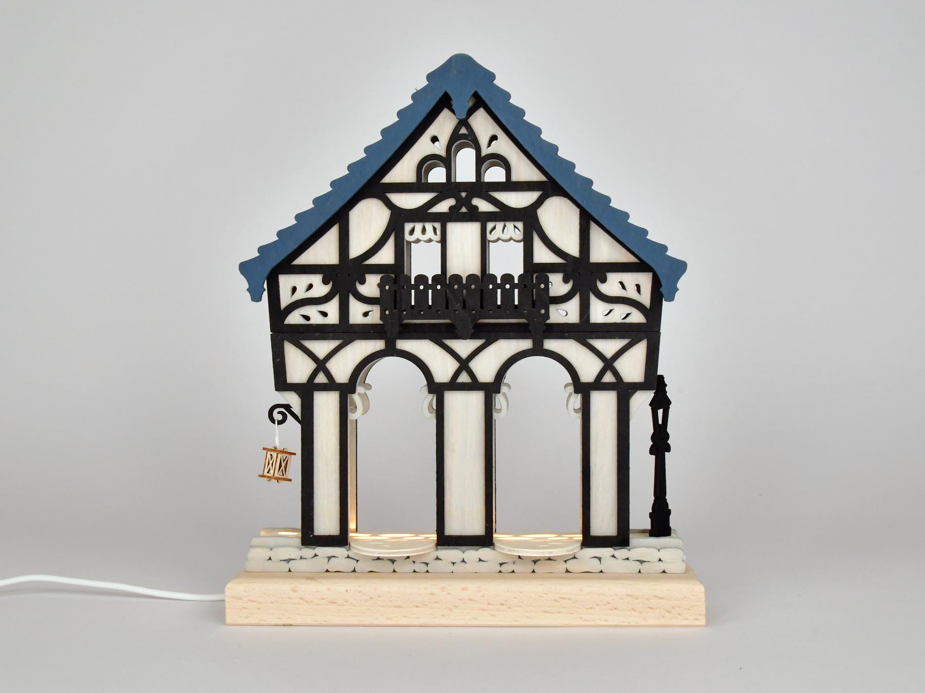 Blue half-timbered house for collector's figures