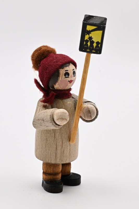 Figur Laternenkind, naturfarben, mit roter Mütze