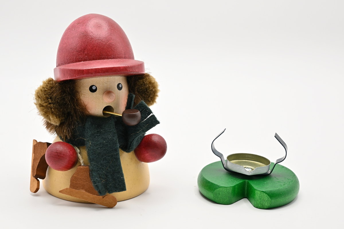 Räuchermann, Schlittschuhläufer H 10 cm