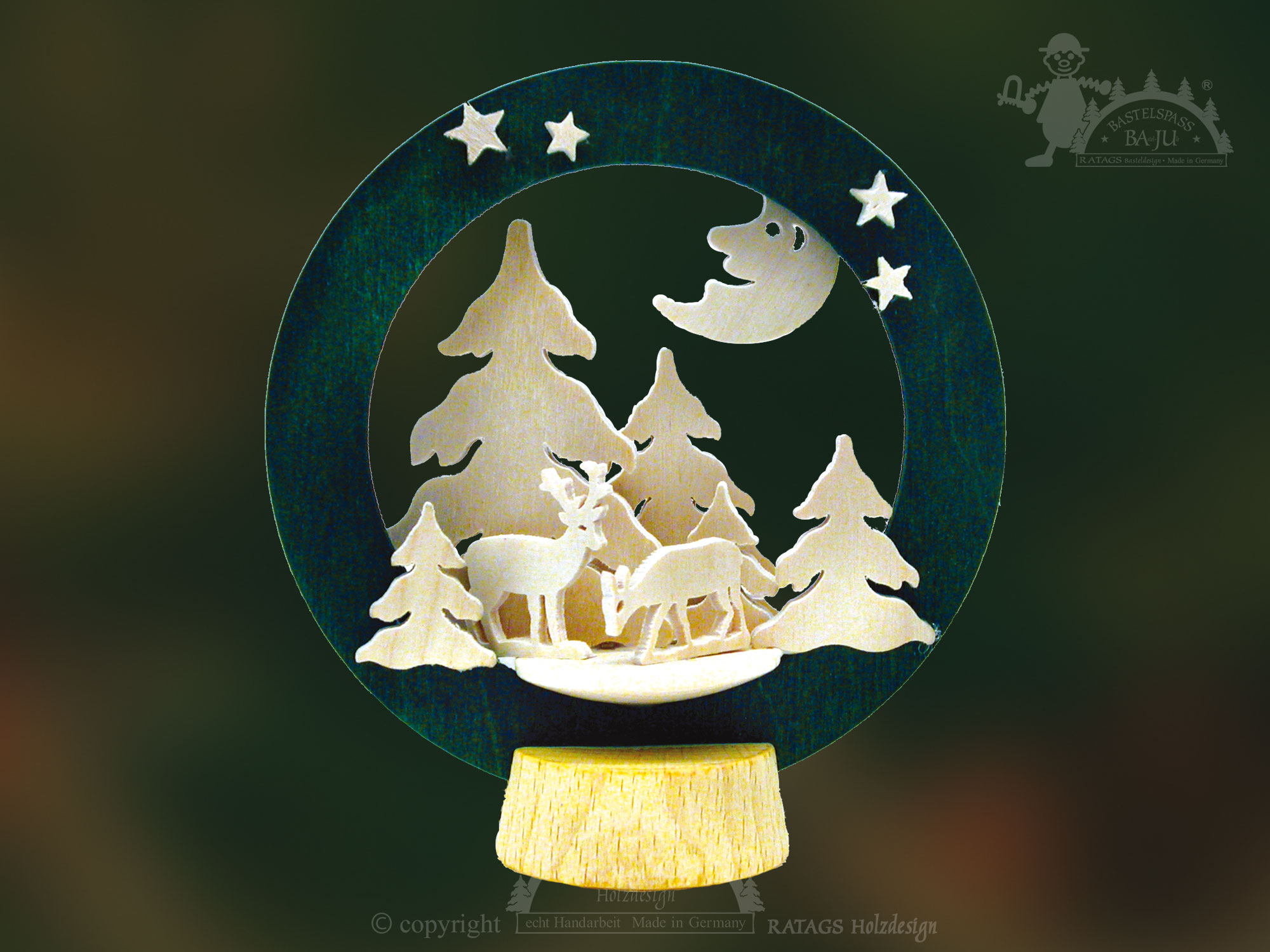 Base ring for crafting, deer in the forest