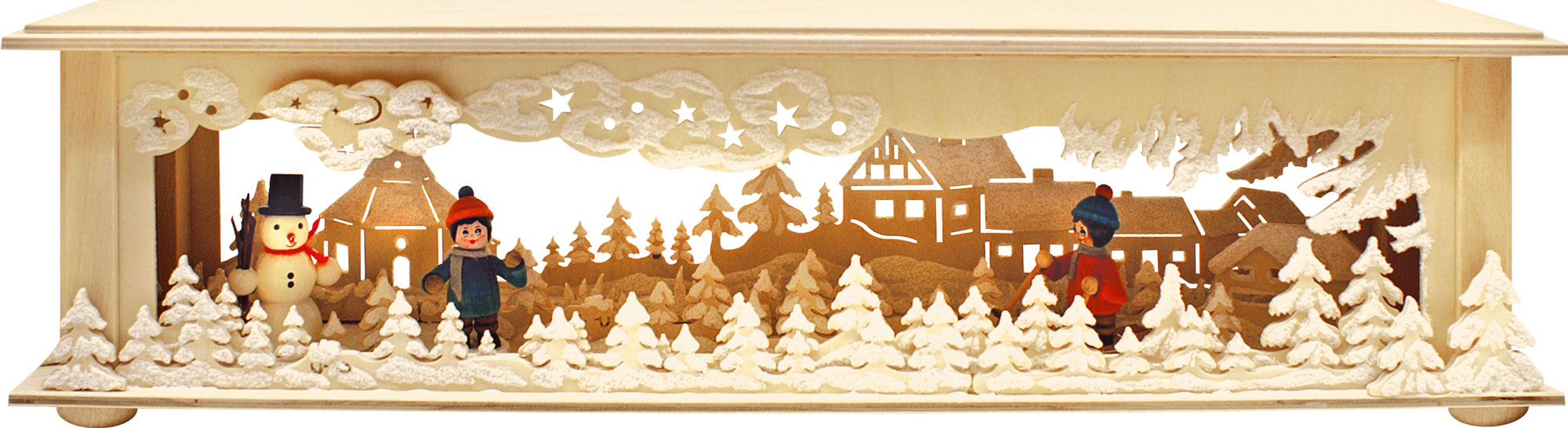 Small room light, village of Seiffen, flat forest, 3 figures, hoarfrost