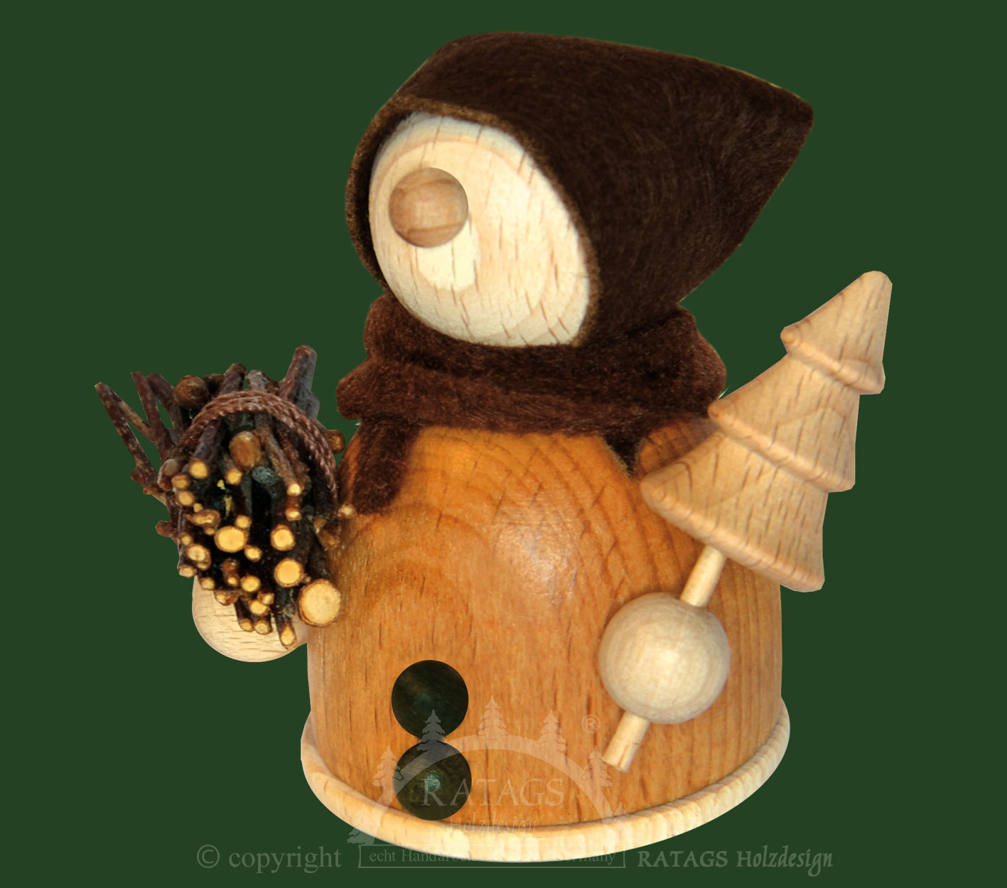 Dancing and wobbling Molli, forest woman