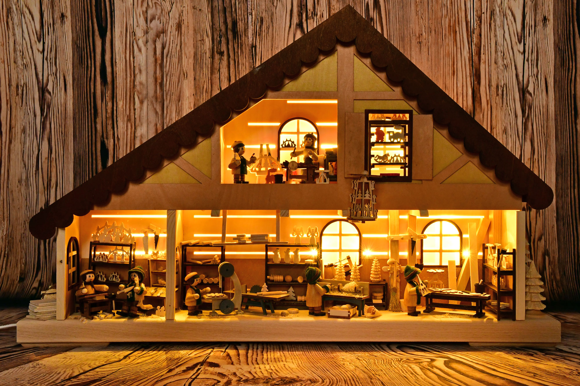 Lichterhaus groß, Erzgebirgswerkstatt, Holz, LED, USB, RATAGS