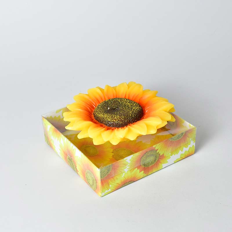 Sunflower candle, yellow, 15 cm