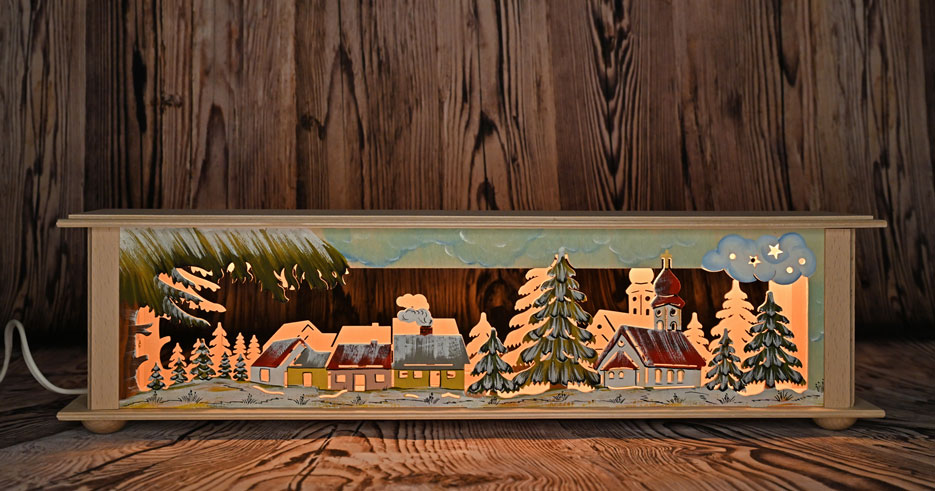 Raumleuchte kl., Dorf mit Zwiebelkirche, handbemalt winterlich