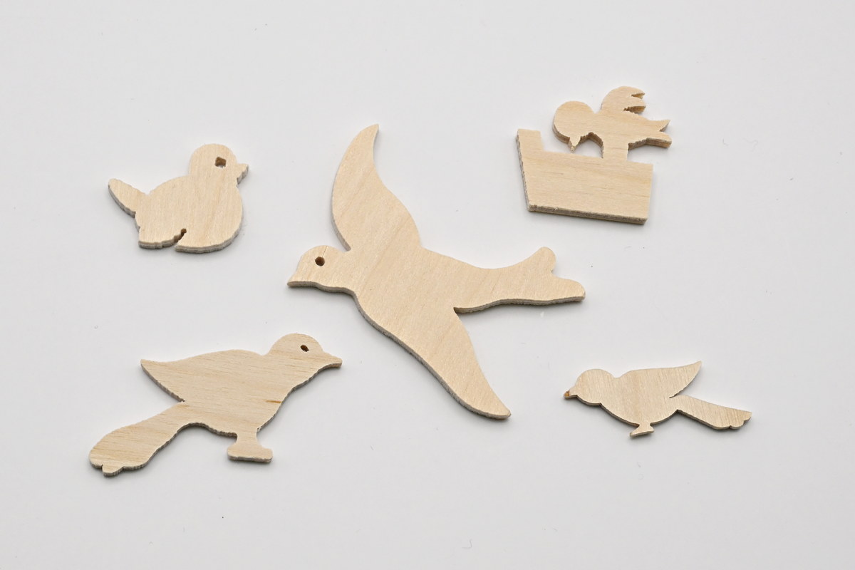 Set of 5 birds Craft set for assembly