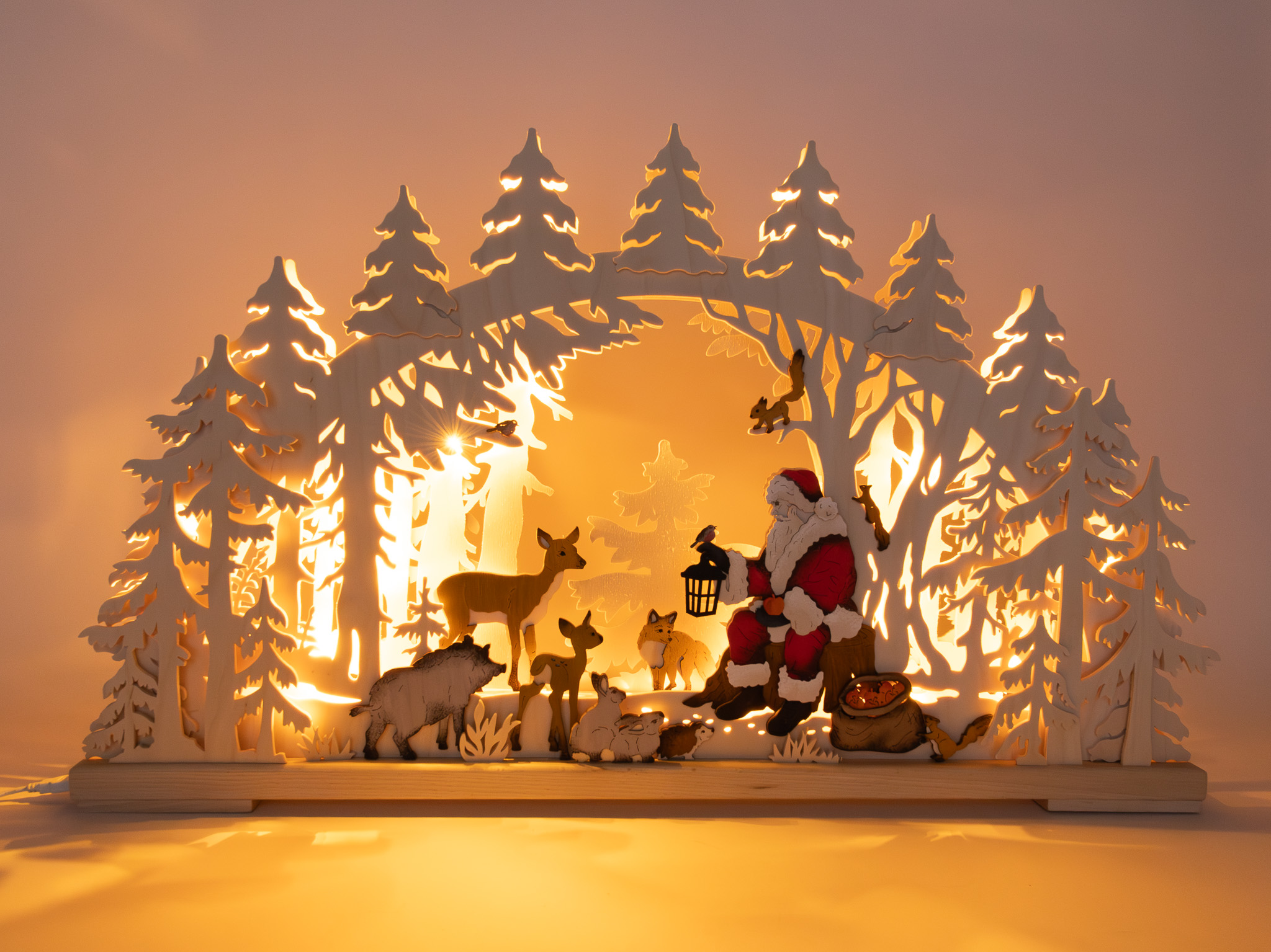 Schwibbogen gr. Weihnachtliche Fütterung im Wald