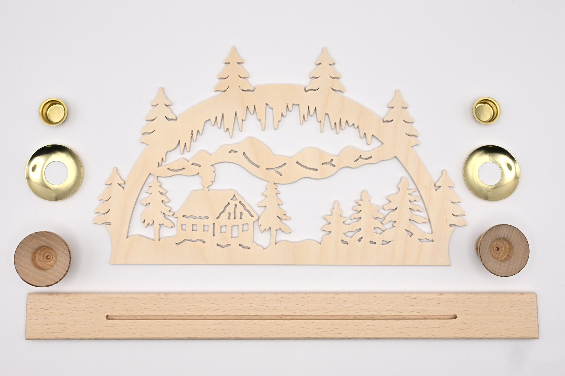 Tischlichterbogen für 2 Pyramidenkerzen Alm