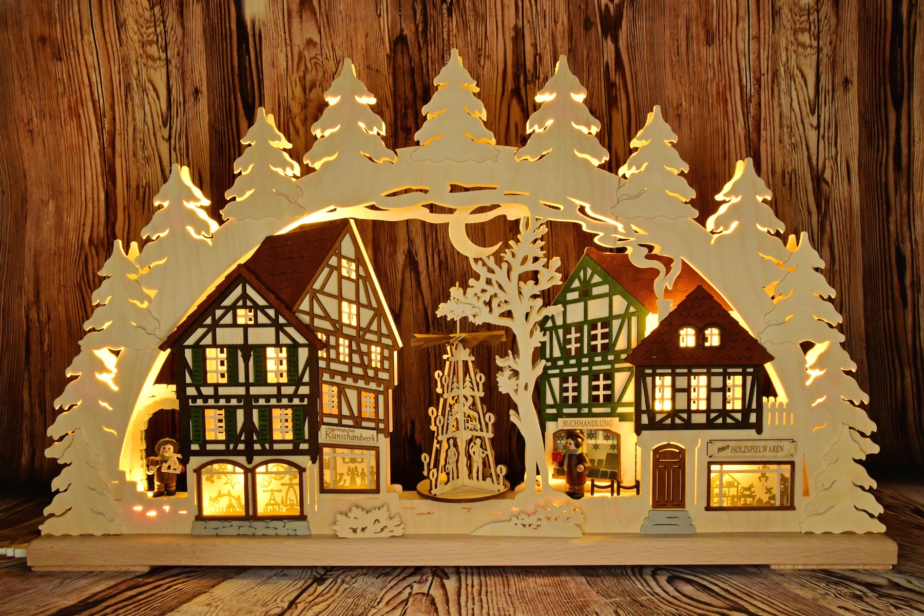 3D-Schwibbogen gr., Fachwerkdorf mit Wärmespiel
