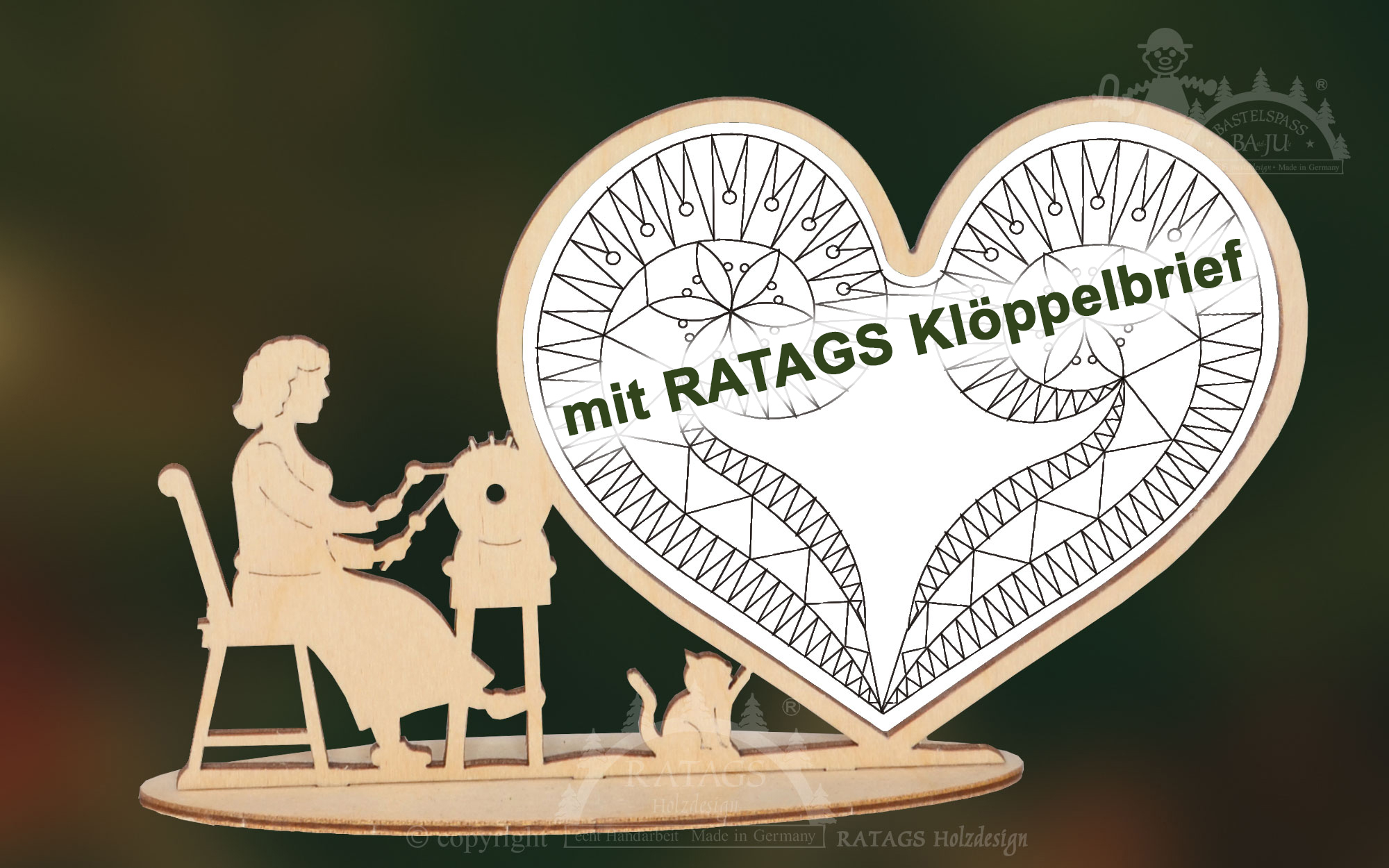 Bobbin lace frame, bobbin lace heart with RATAGS bobbin lace pattern