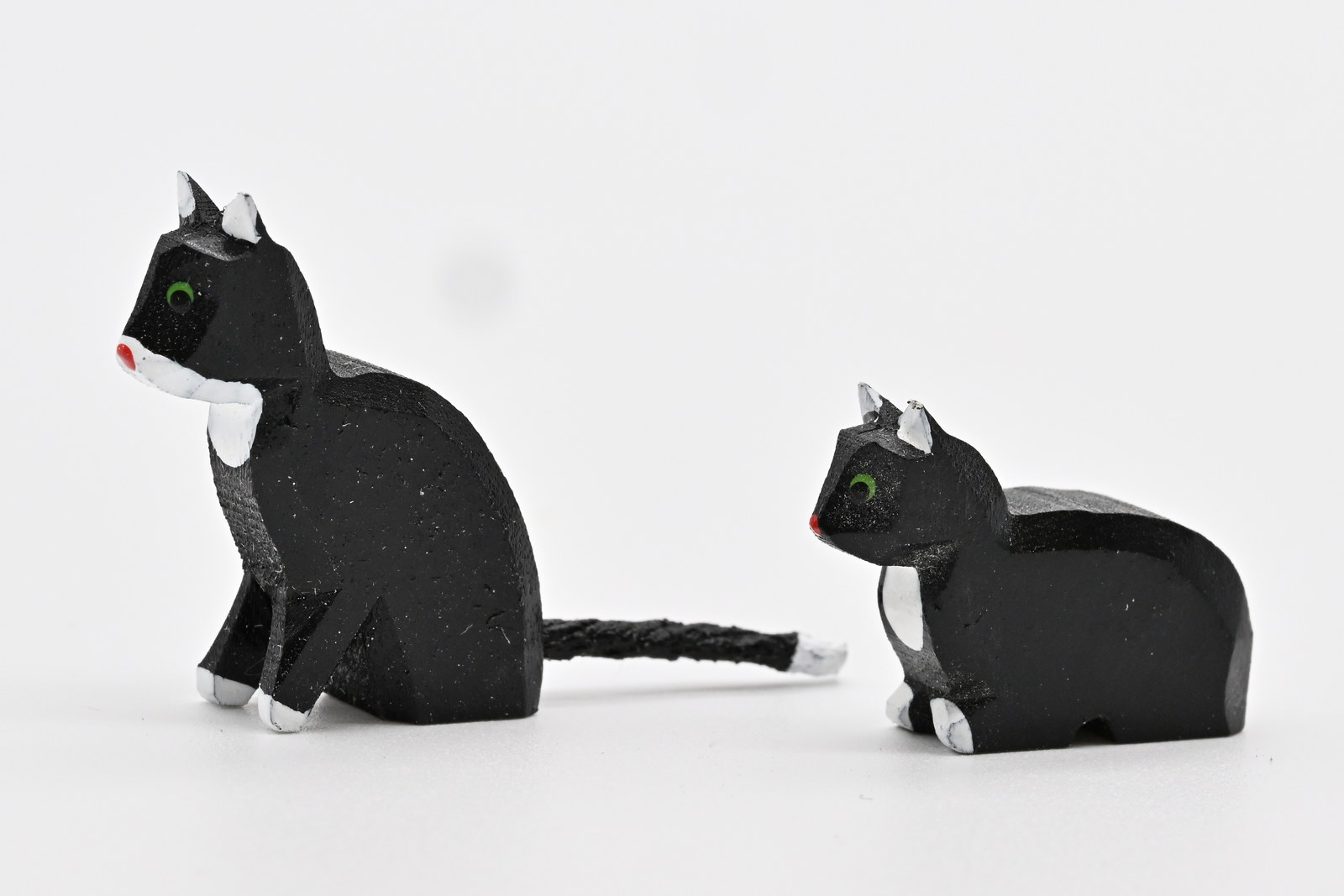 2er Set Katzen, bemalt 2,5 cm